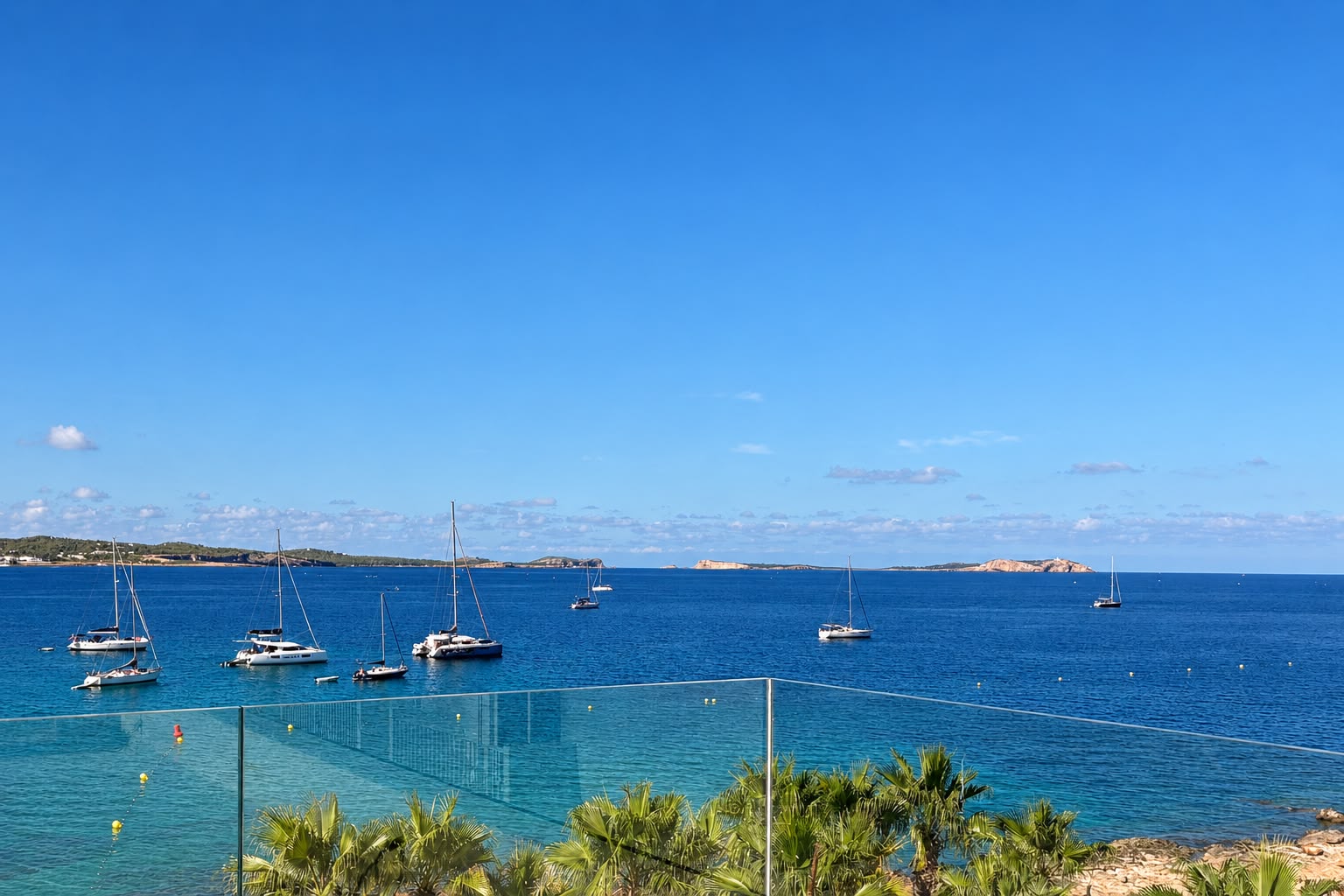 New build penthouse in prime seafront location