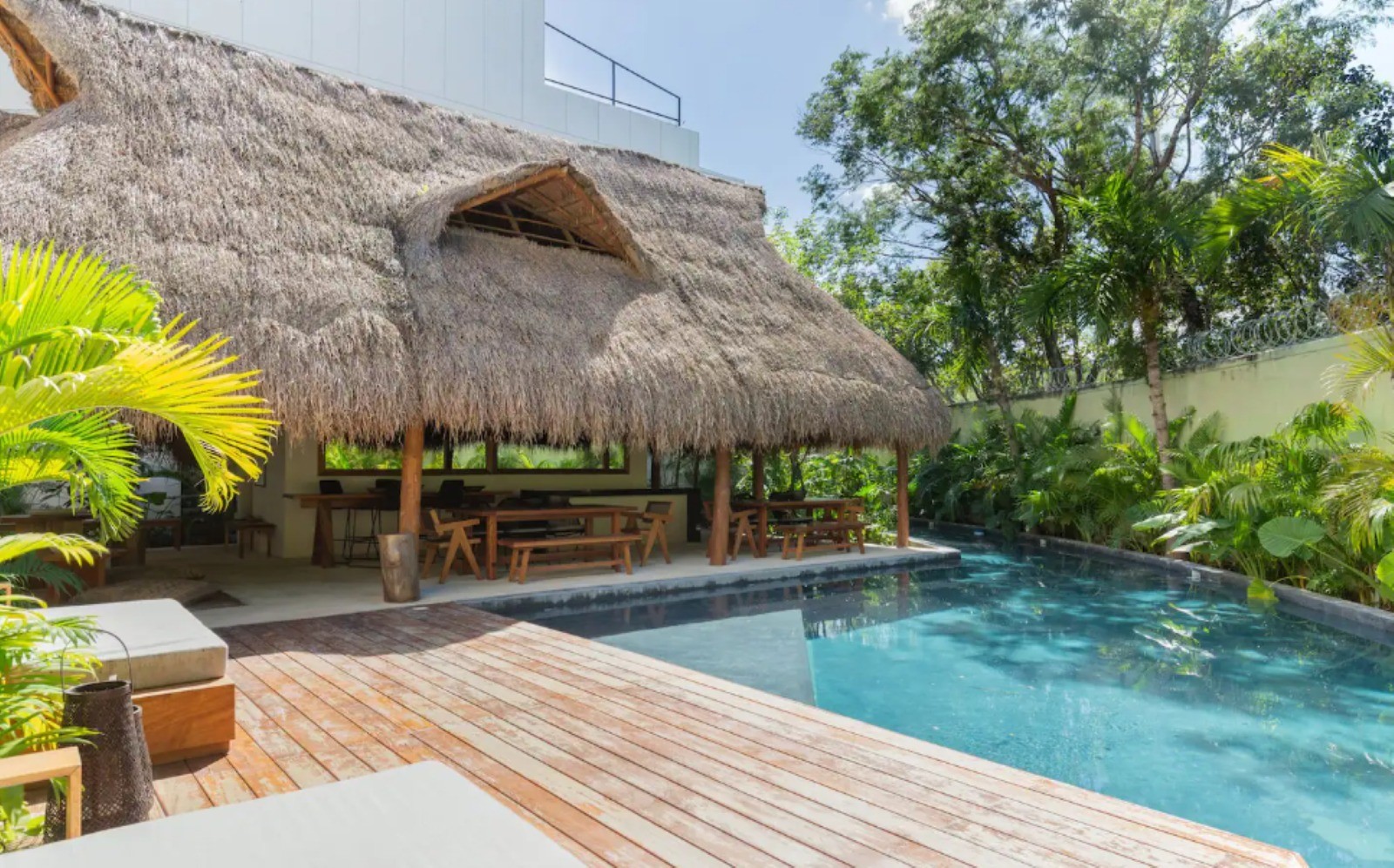 ENGEL & VÖLKERS TULUM | BUNGALOS VILLAGE