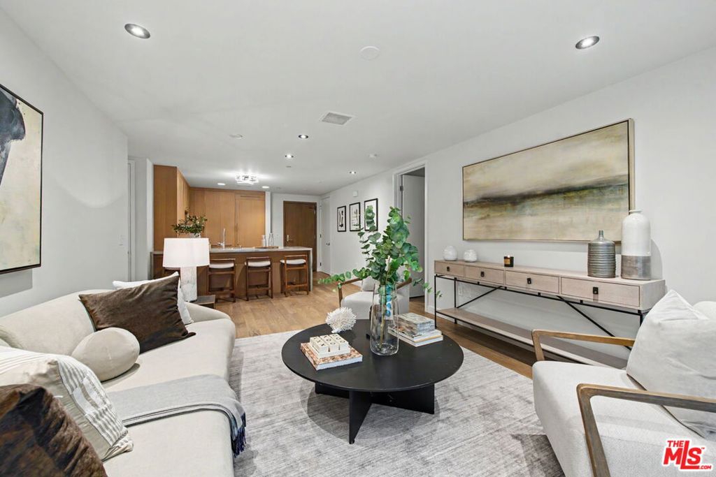 The Pinnacle of Coastal Luxury at The Seychelle