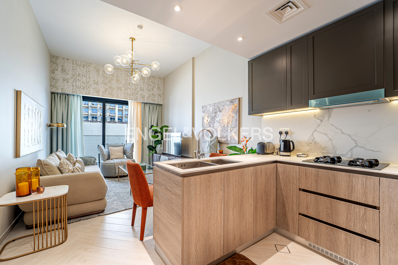 Exclusive | Vacant | Fully Furnished