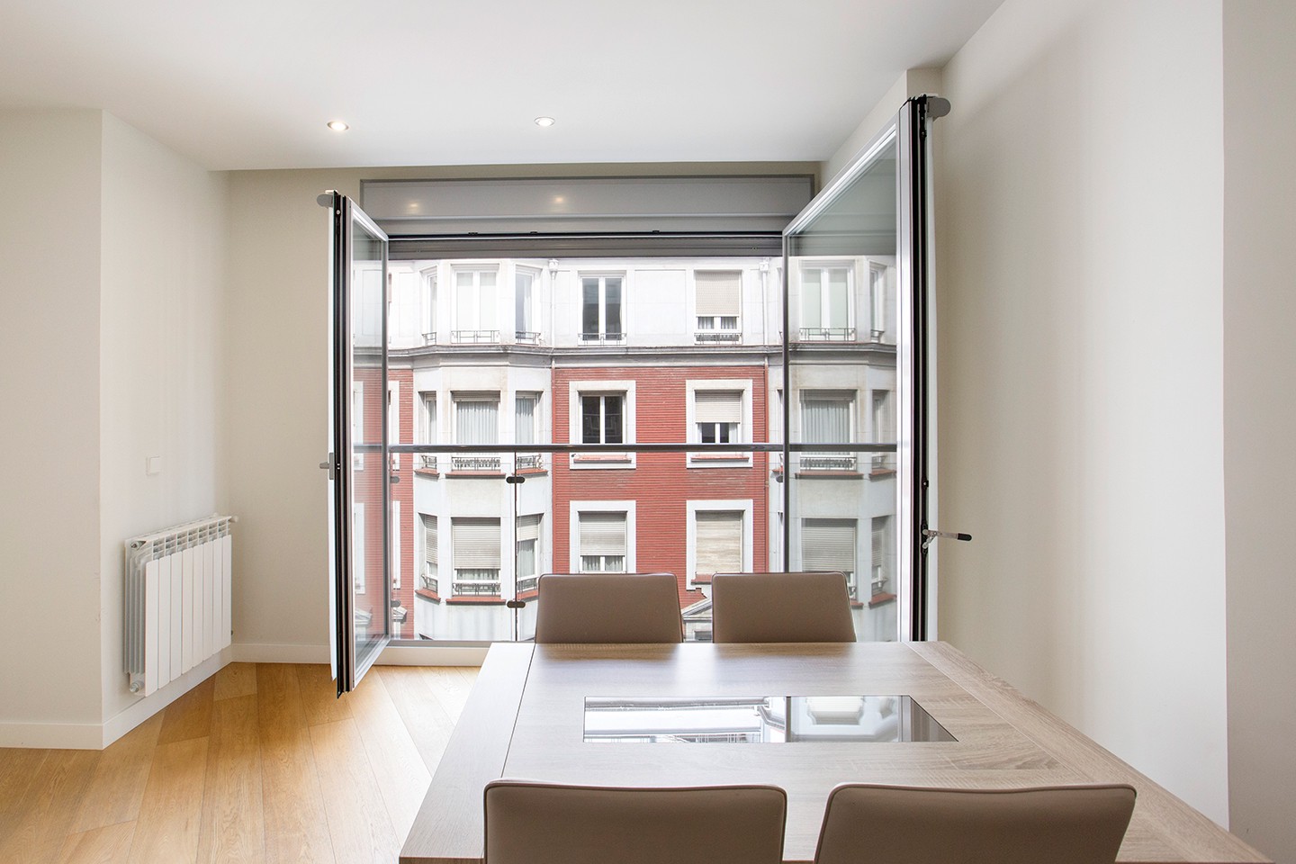 Apartamento exterior con vistas a la Alhondiga