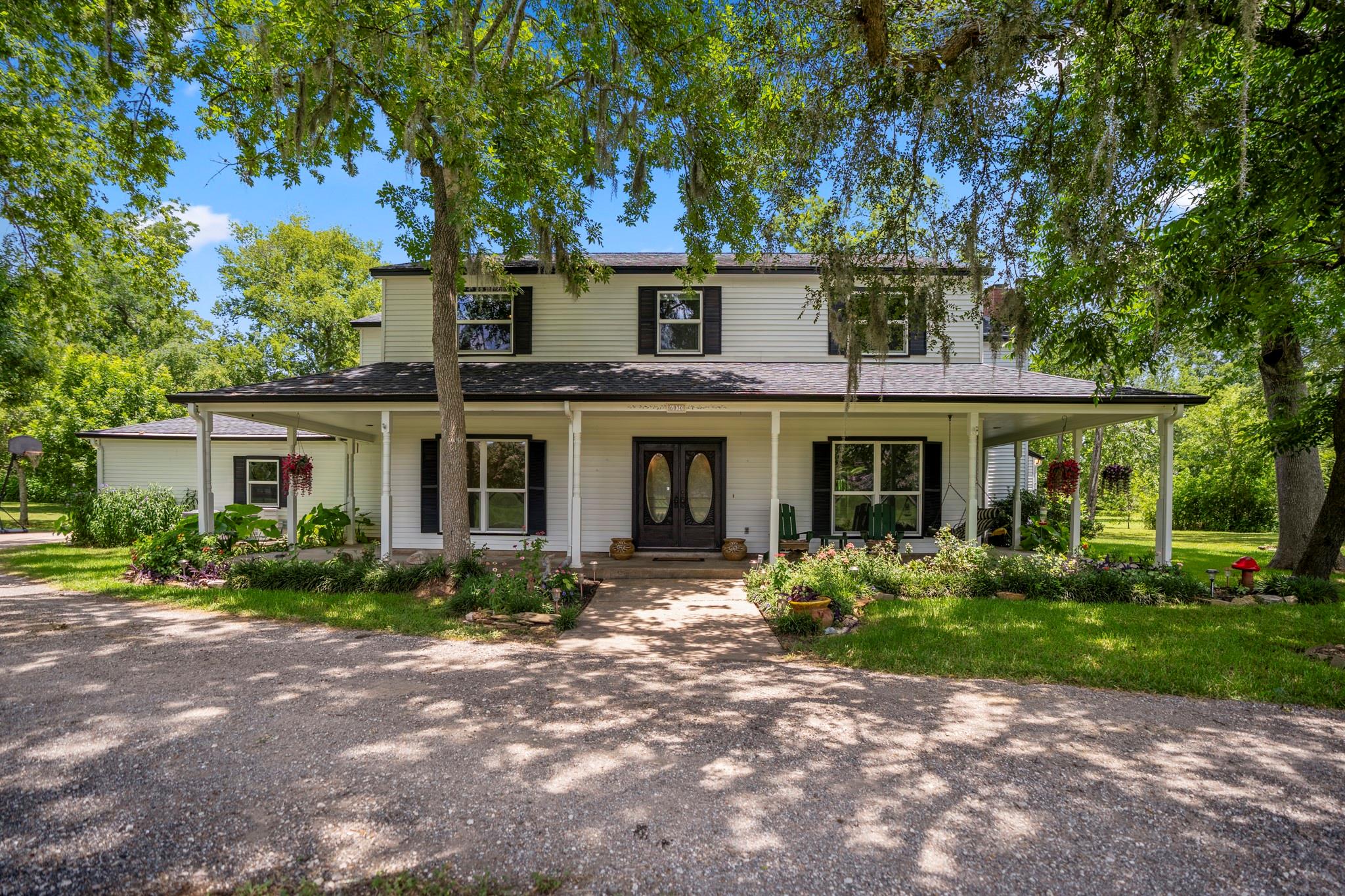 A Private Equestrian Estate in Richmond, Texas