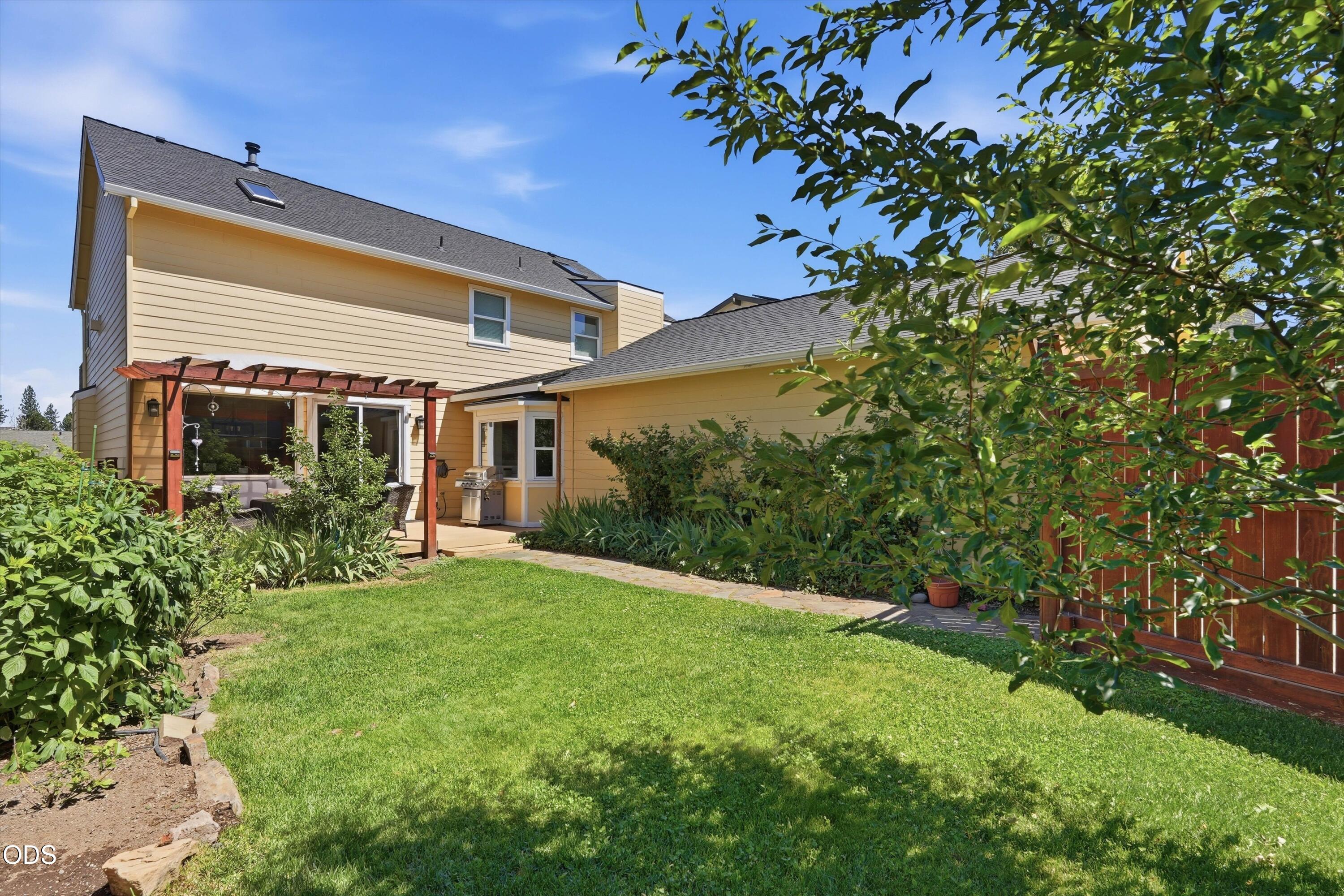 Beautifully Crafted 4 Bedroom Home in Northwest Bend