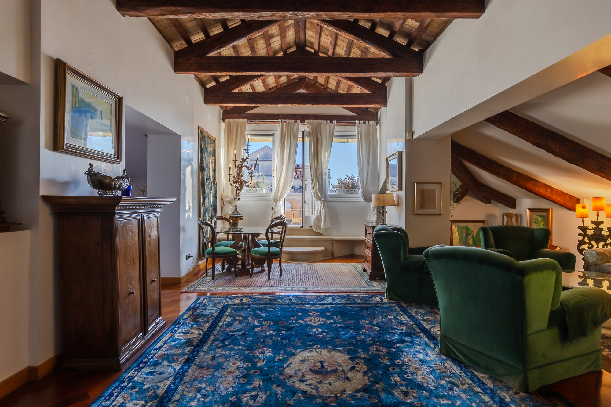 Penthouse Fashion: living at the top of style