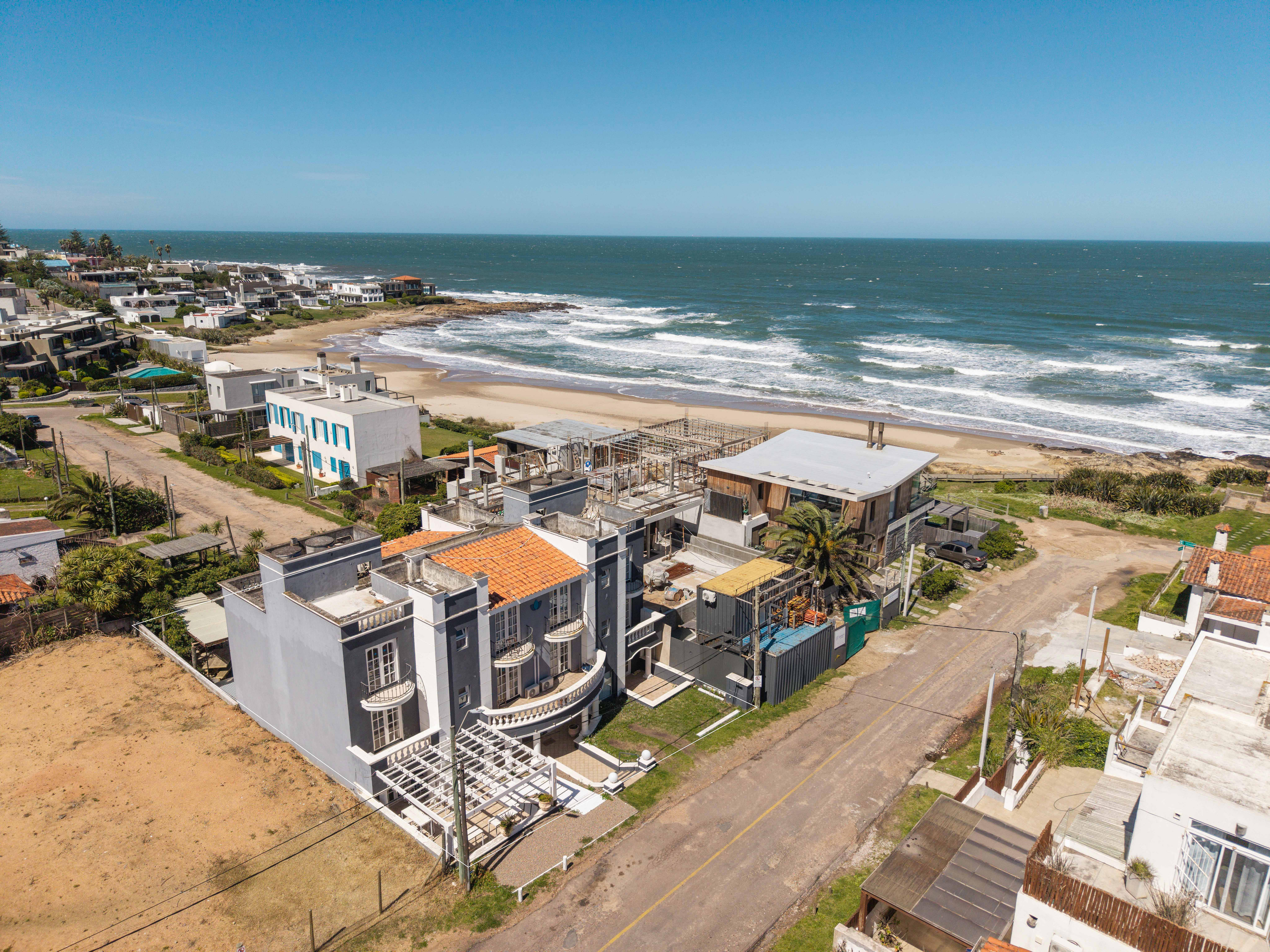 Business opportunity on the route to the sea