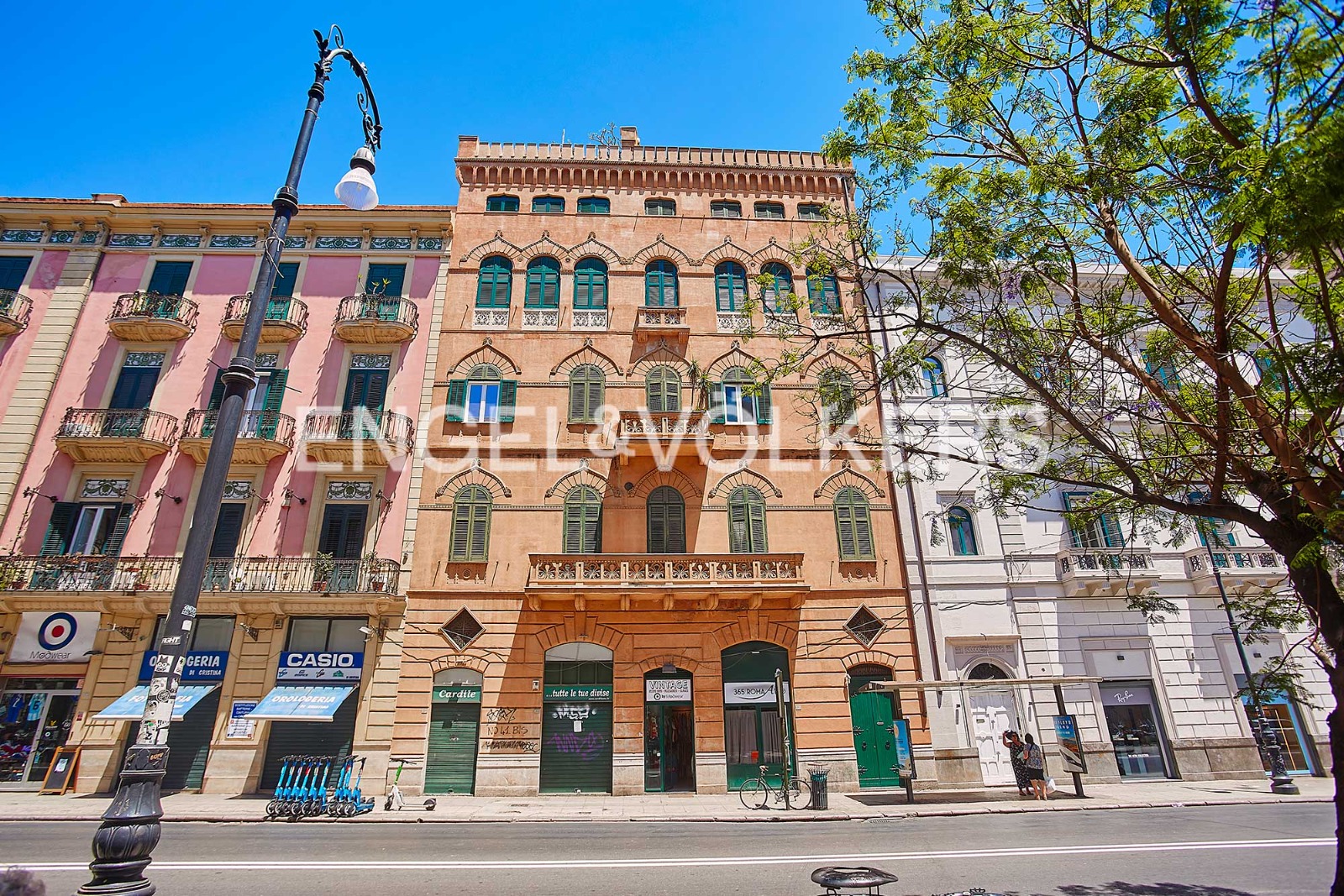 Renovierte Wohnung im Jugendstilpalast in der Altstadt von Palermo