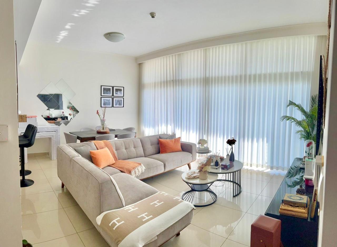 Park View | Vacant | Immaculate Location