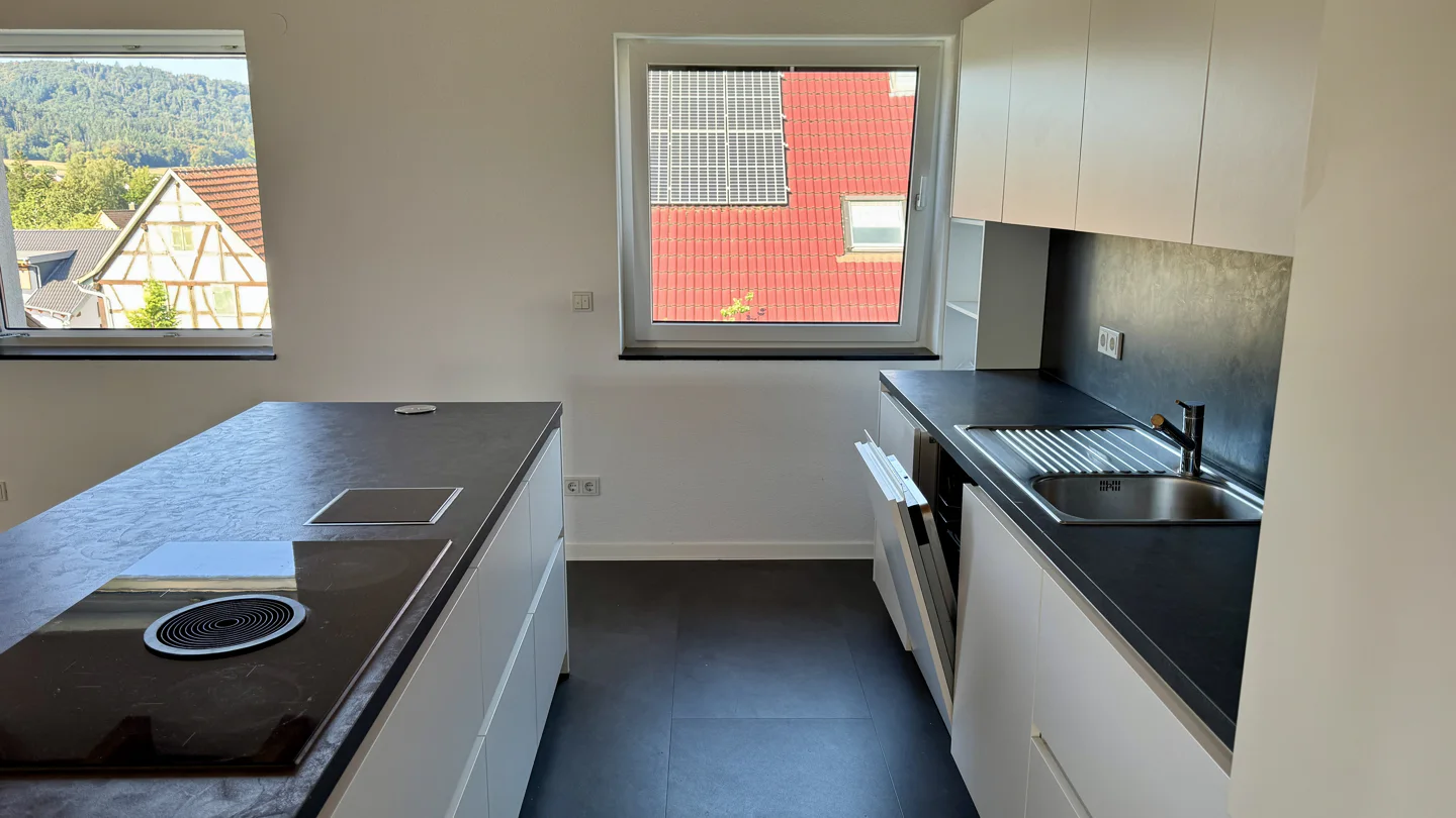 Sonne, Aussicht, Penthouse-Feeling: Ihr neues Zuhause in Bohlingen - Photo 4