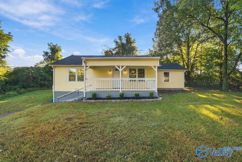 Explore This Refreshed 3-Bedroom in Fairview Community
