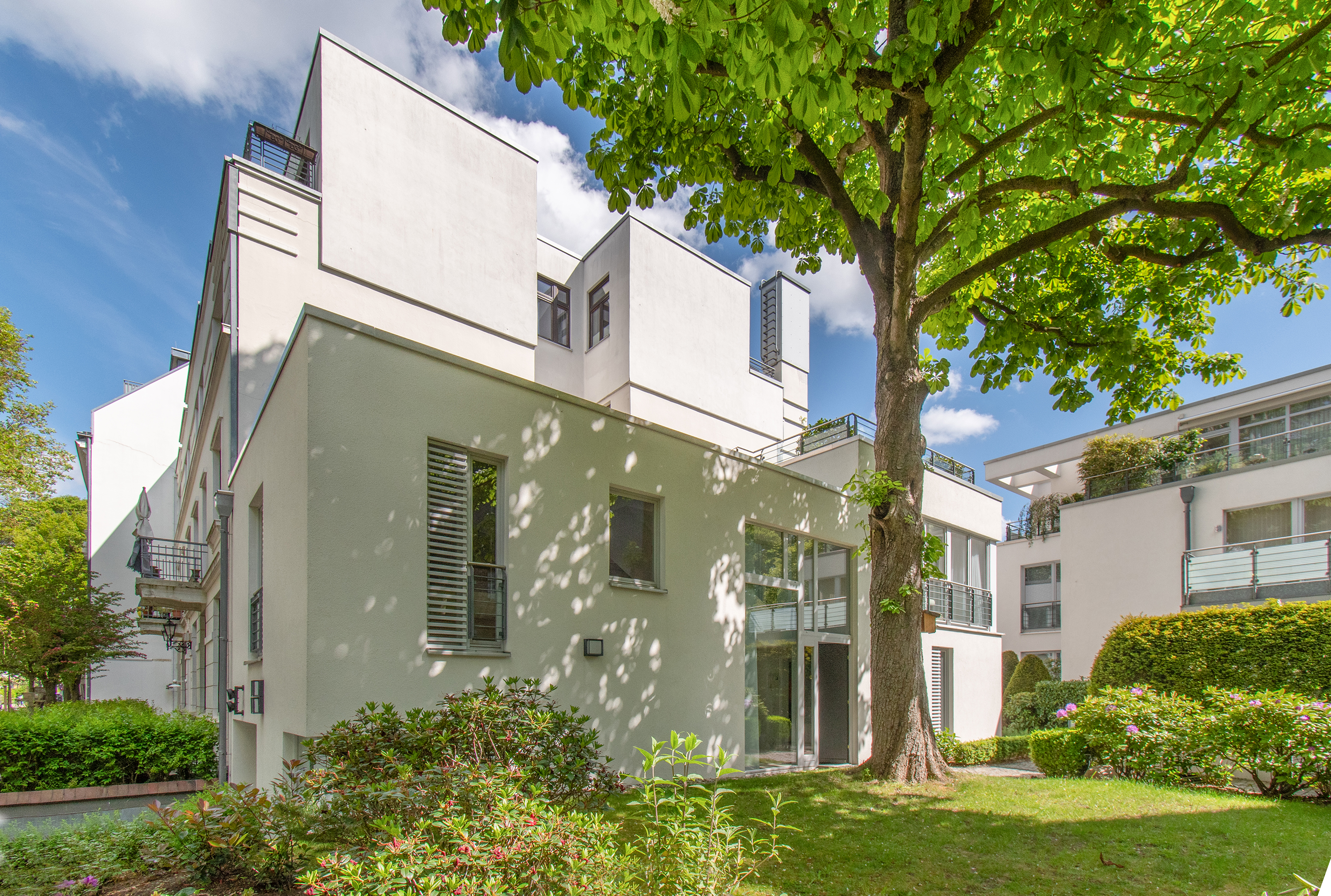 Stilvolles Stadthaus mit Dachterrasse und eigenem Garten!