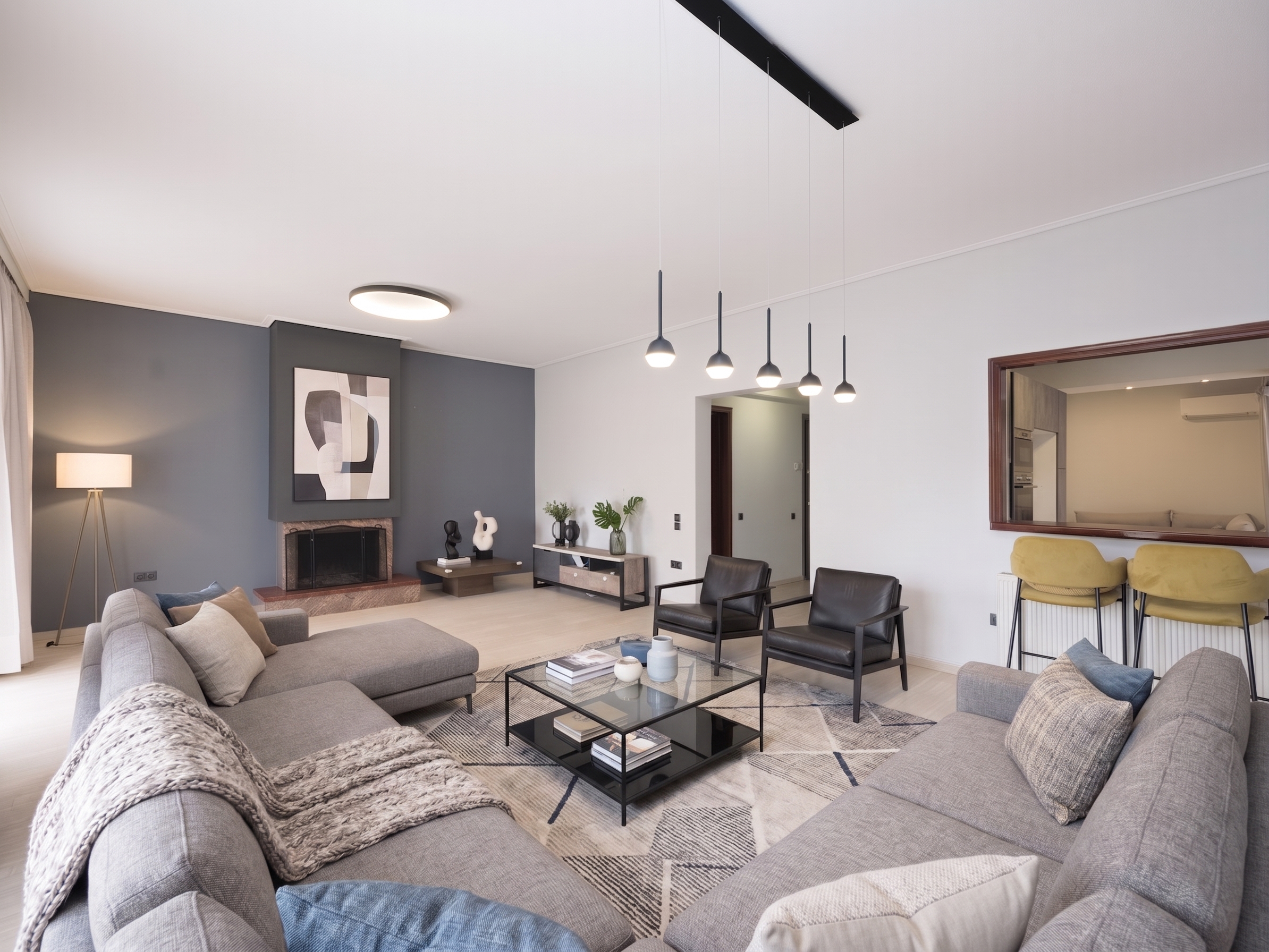 Unique spacious apartment in Agia Paraskevi next to the metro