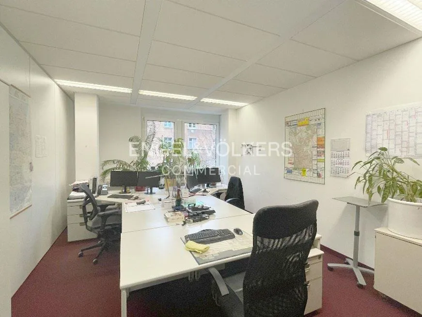 Helles Büro in Pankow sucht Mieter
