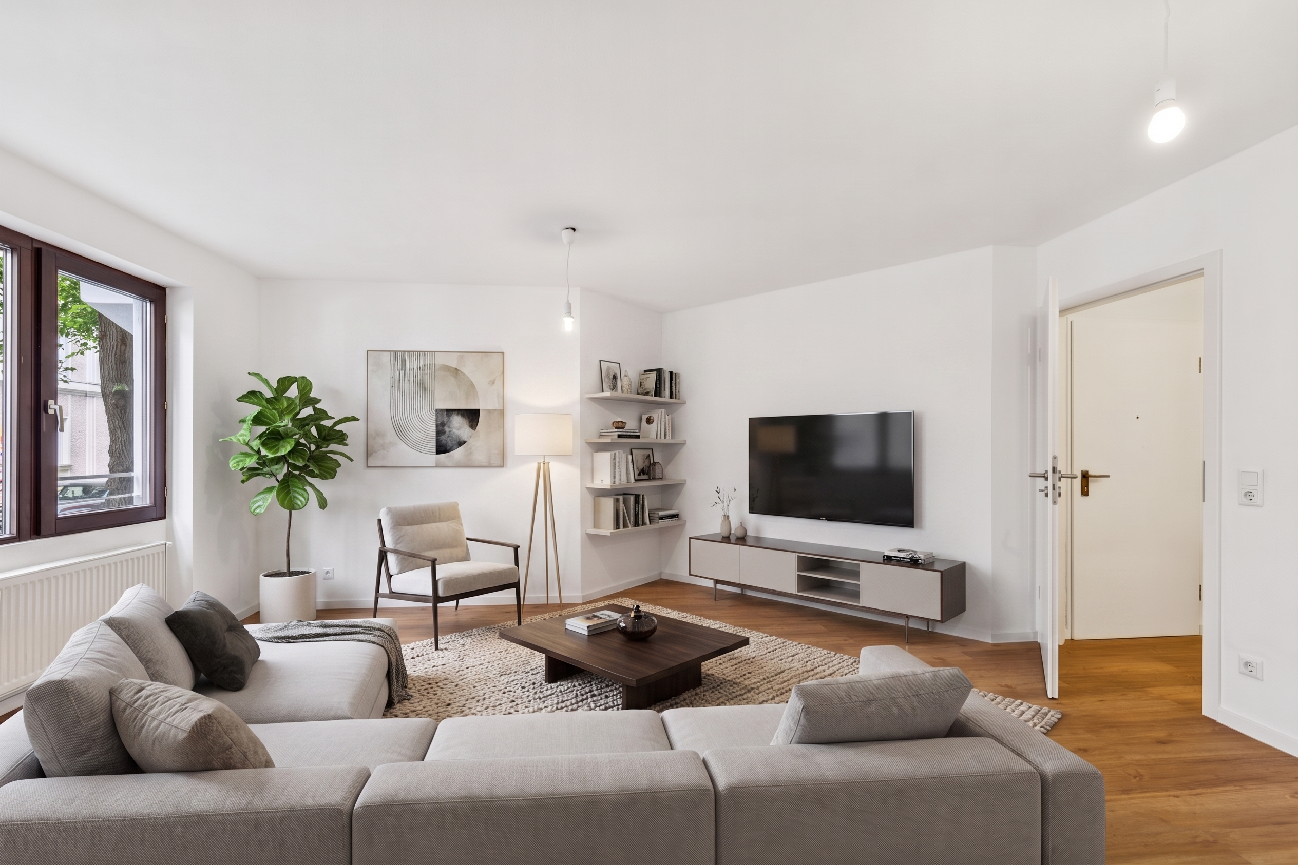 Prime location Ludwigsvorstadt-Isarvorstadt – Modern 2.5-room apartment with balcony