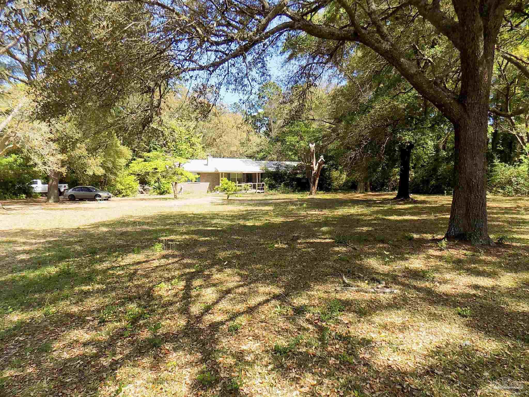 4.1 Acres Low-Price Fixer Upper