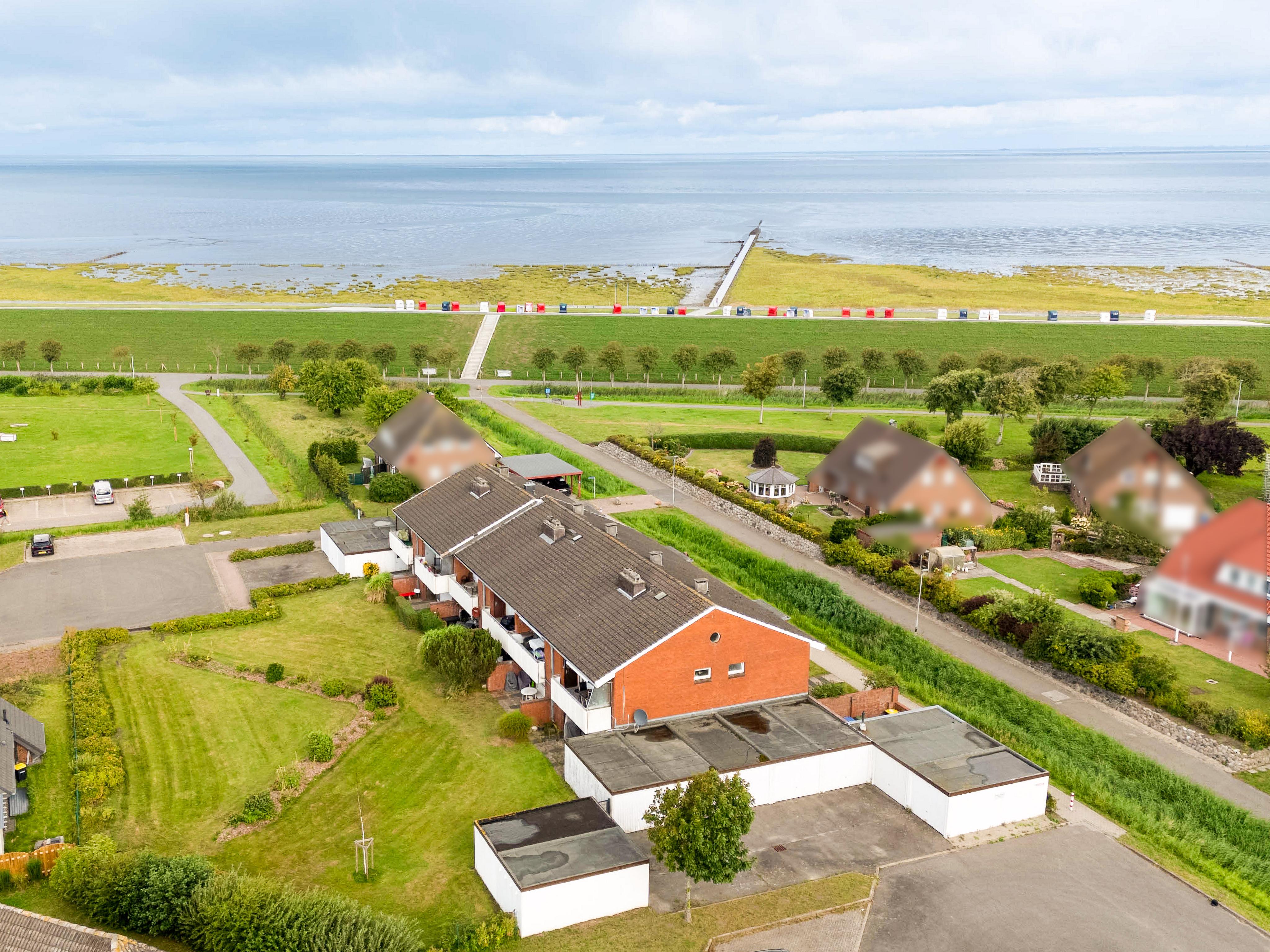 Kernsanierte Erdgeschosswohnung mit Südterrasse an der Nordsee