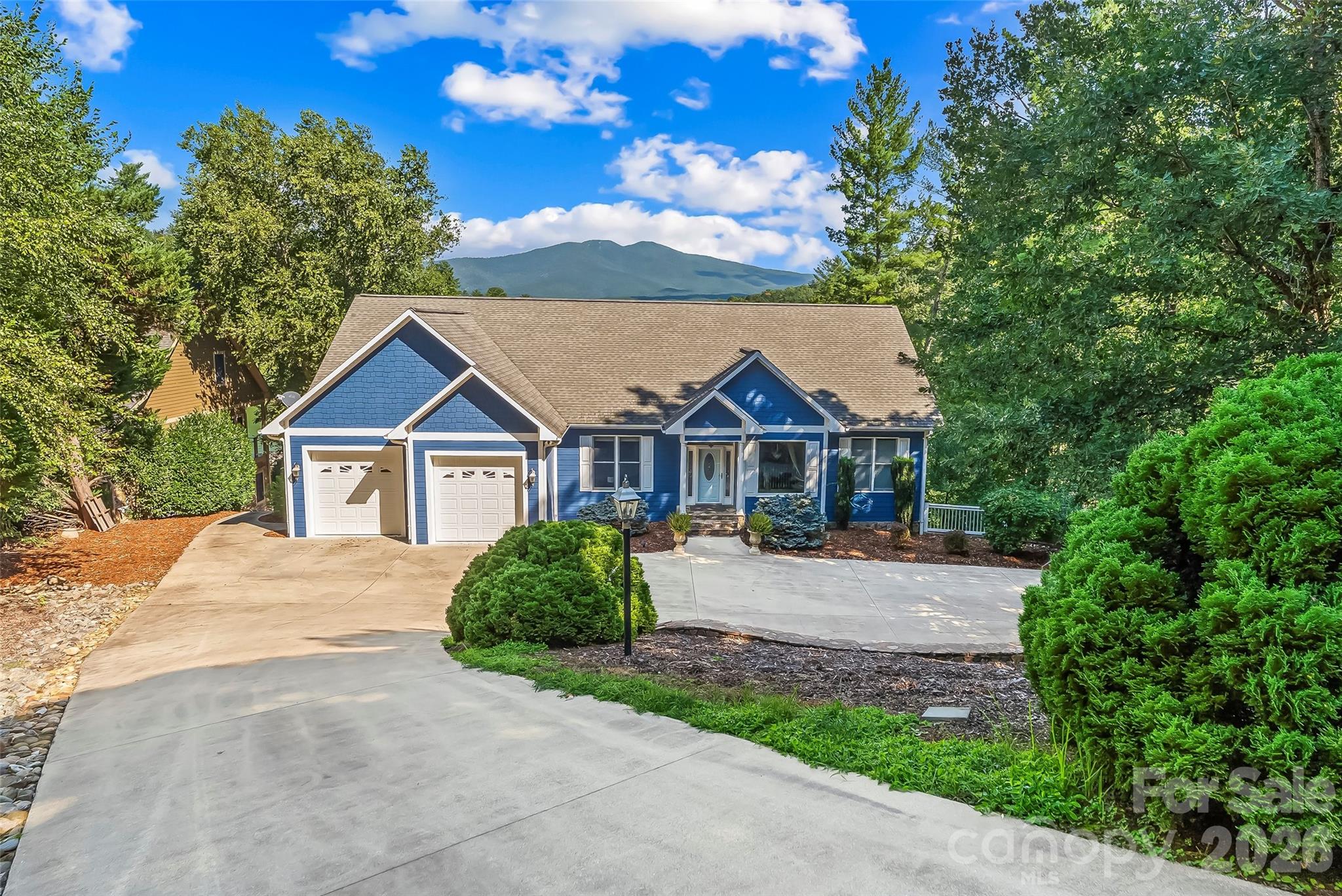 Luxury Lake James Living with Mountain Views & Private Dock