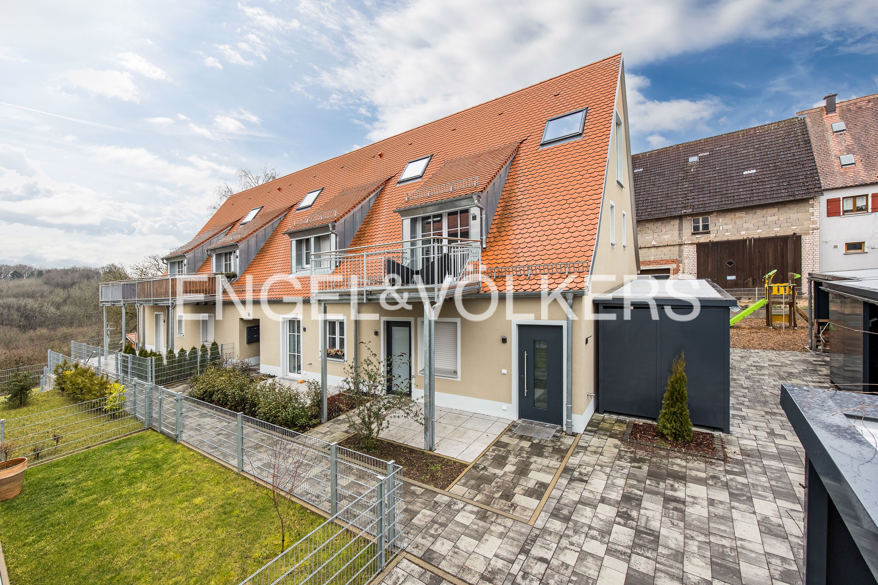 Moderne Maisonette-Wohnung im fränkischen Seenland