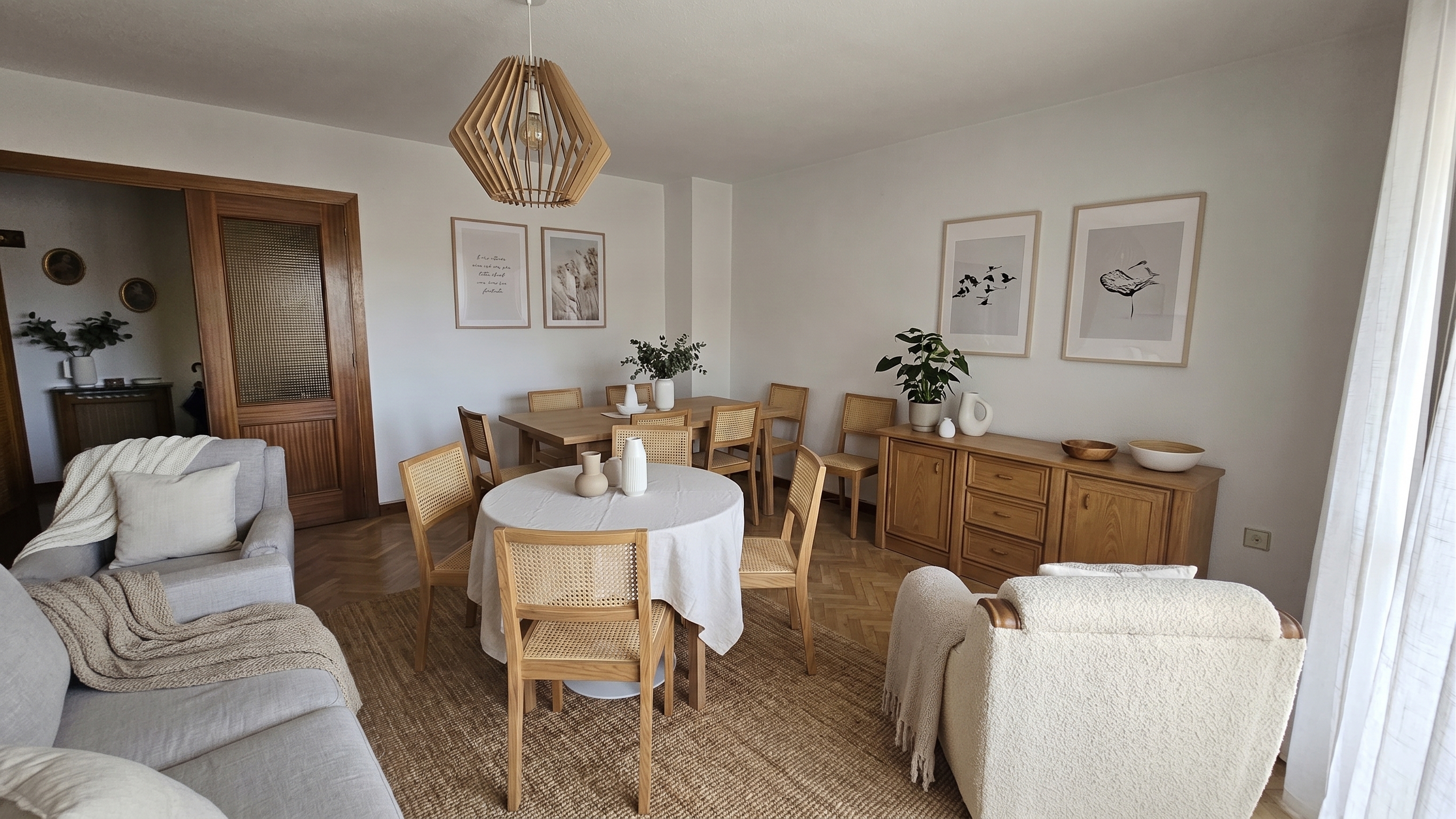 Wonderful exterior apartment to renovate in La Paz, with garage.