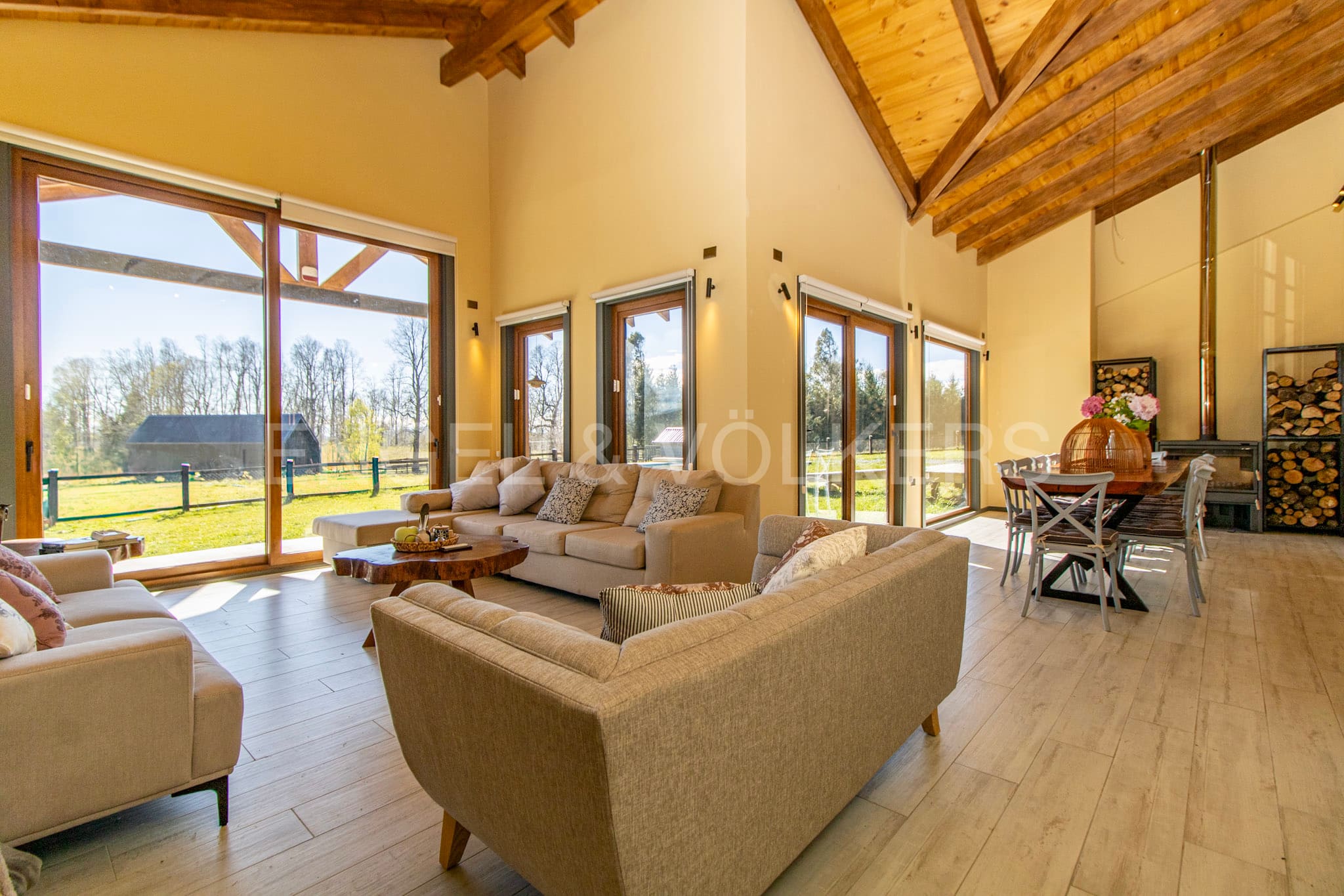Casa en condominio cercano a Villarrica.