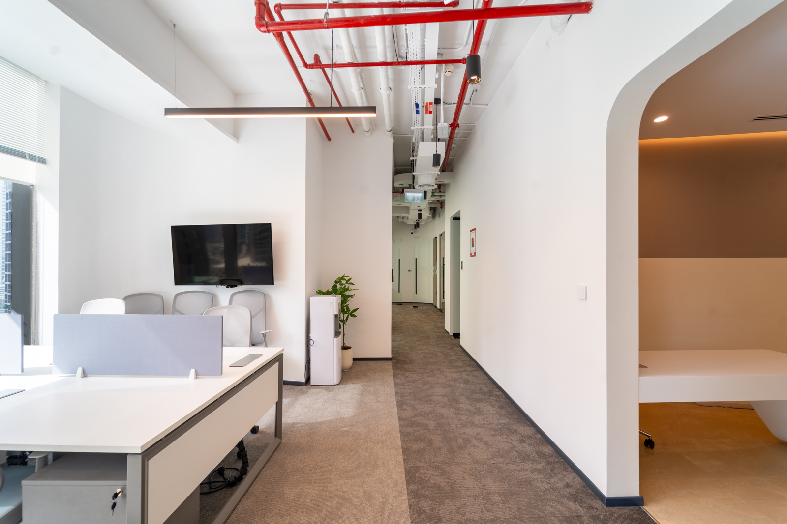 Spacious Corner | Luxury Fit-out |  2 Title Deeds