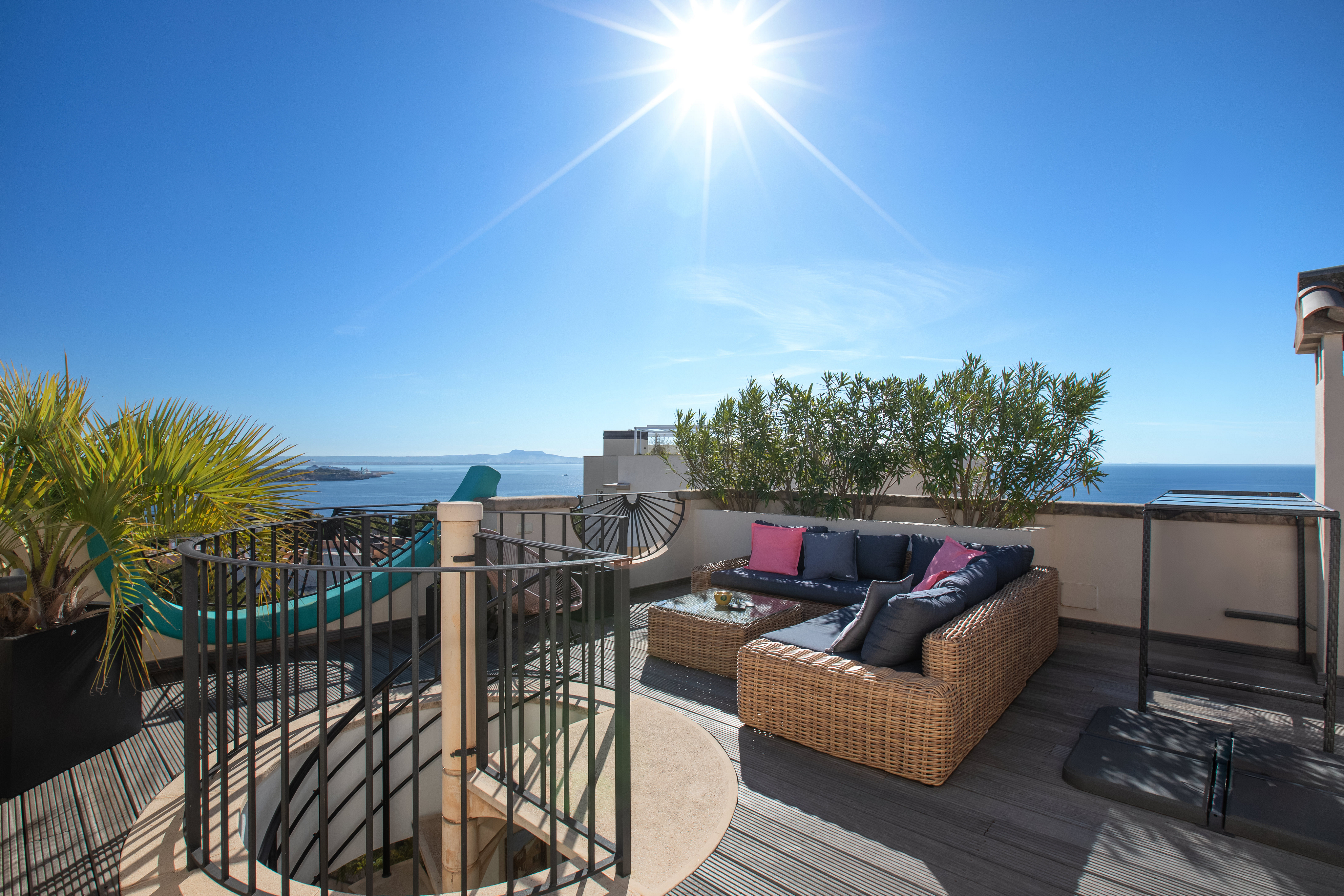 Outstanding sea view penthouse in prime location in Bendinat