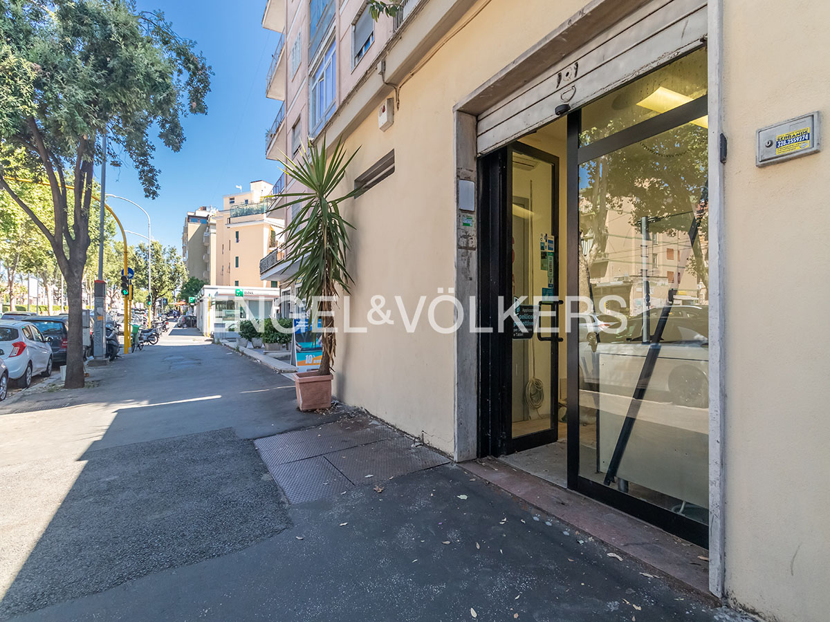 Commercial premises - Gianicolense Ring Road