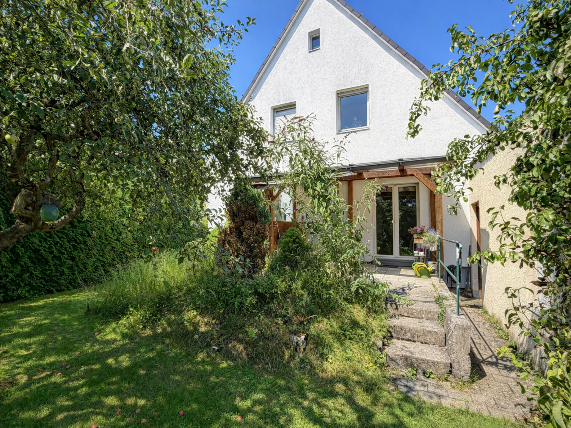 Attraktives Zweifamilienhaus direkt in Moosburg – ideal als Kapitalanlage oder zur eigenen Nutzung!