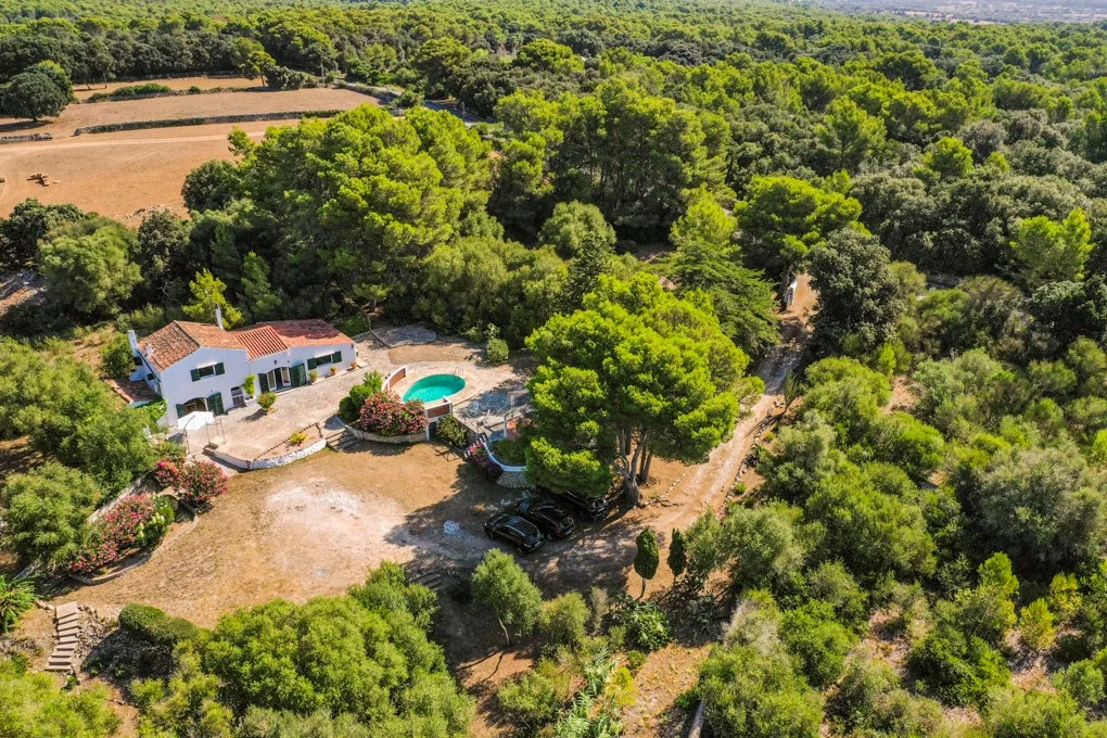 Preciosa casa de campo con piscina cerca de Alaior, Menorca