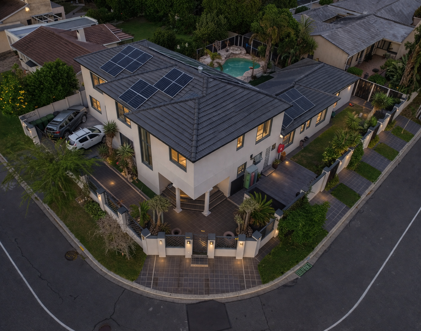 5 Bedroom family home in Flamingo Vlei