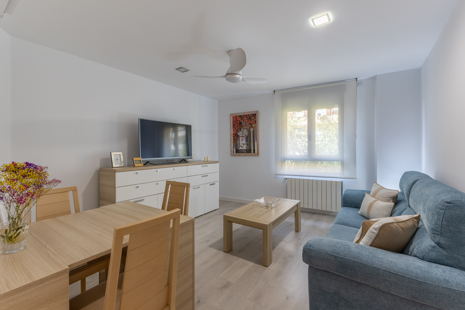 Elegant 3-bedroom apartment next to the Turia Gardens