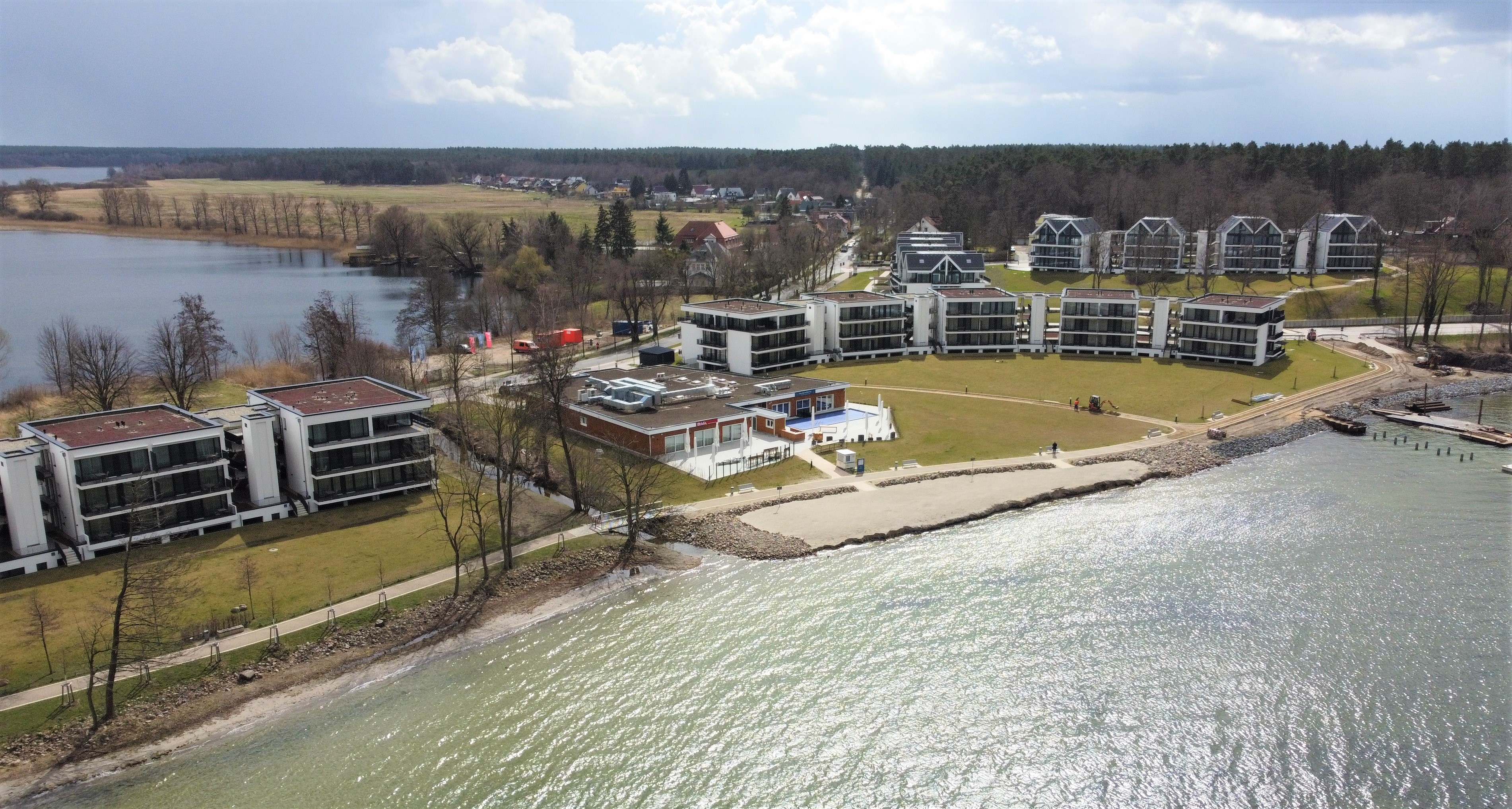 Modernes Apartment am Wasser in Waren (Müritz)