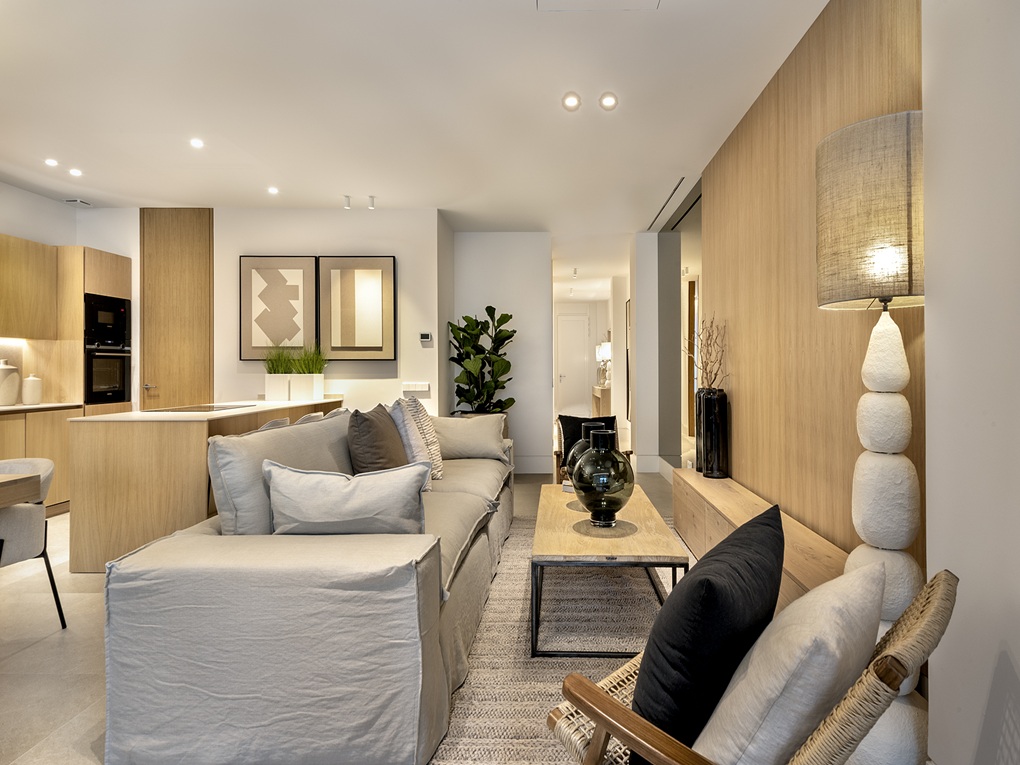 Planta baja de nueva construcción con jardín, mini-piscina y parking cerca de la playa en Ciudad Jardín