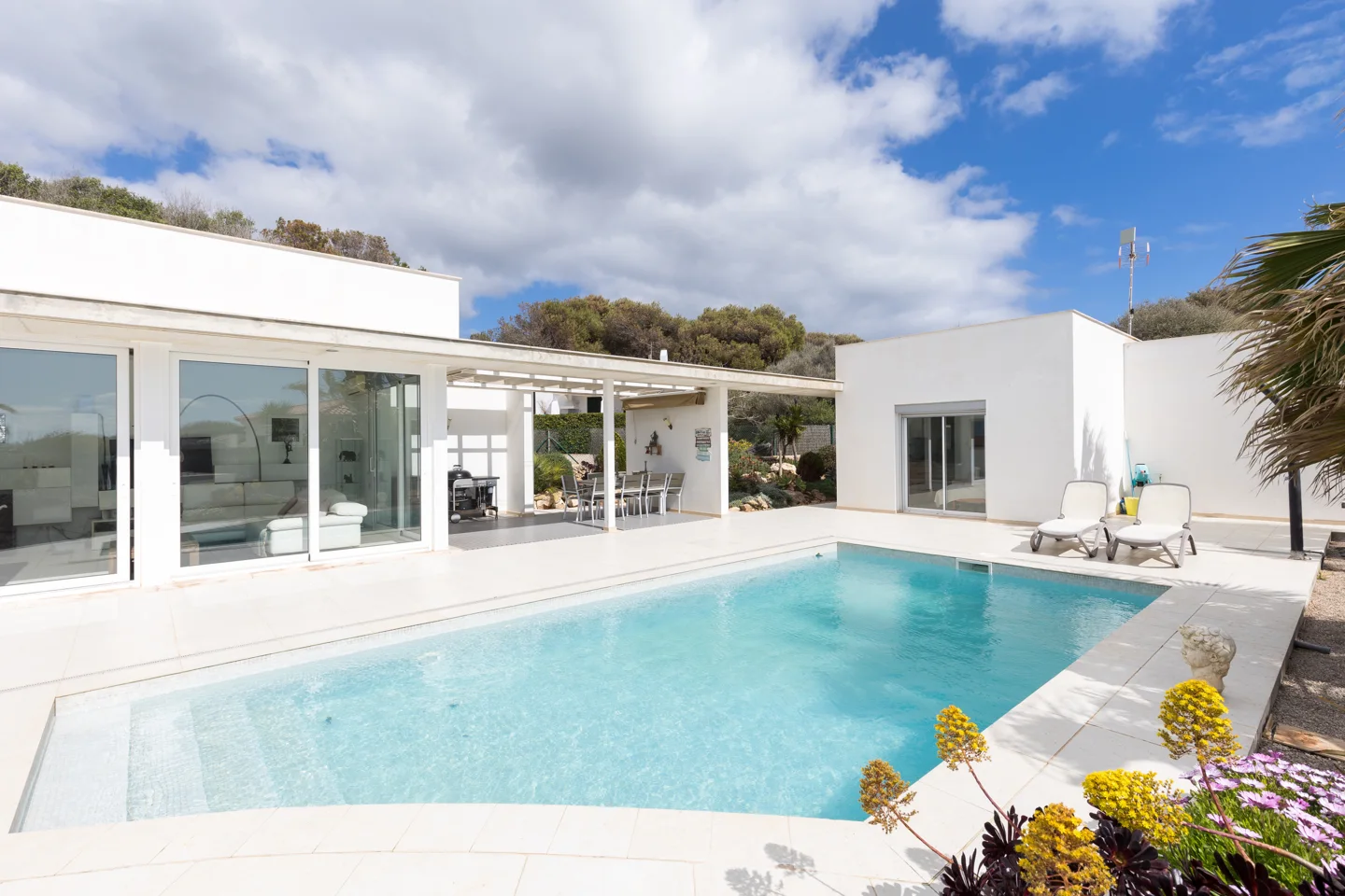 Magnifica villa moderna cerca del mar en Binibeca, Menorca