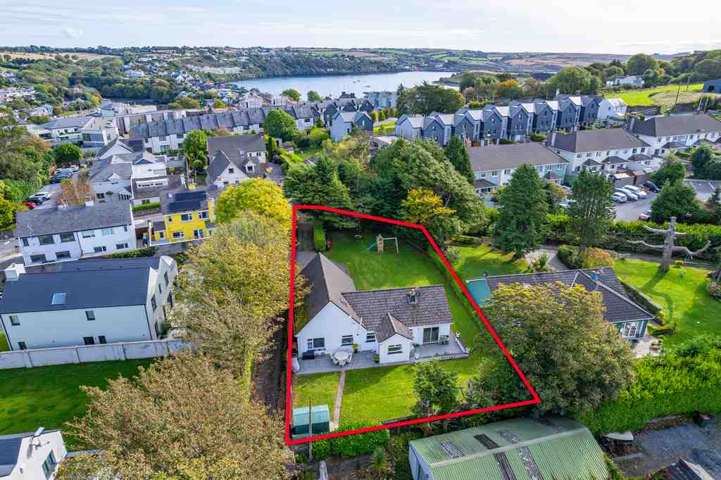 Spacious detached Home close to Kinsale