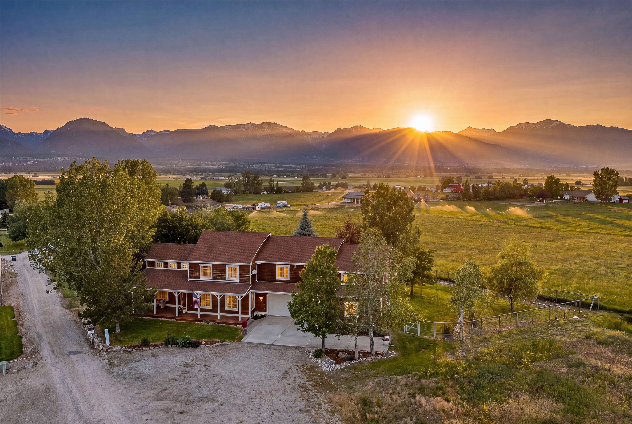 Breathtaking Views & Architectural Flair