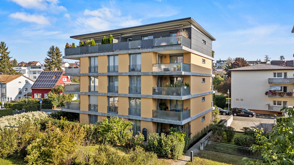 Familienglück im Erdgeschoss: Exklusive 4-Zimmer-Wohnung mit zwei Terrassen