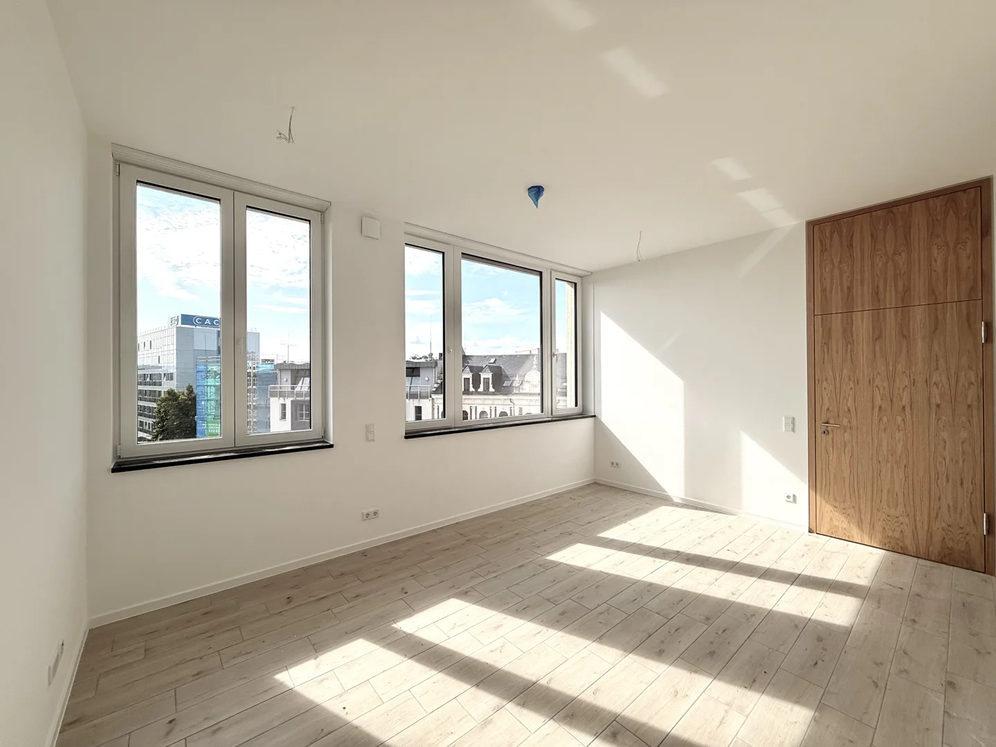 Modernes 3-Zimmer-Zuhause mit eigener Terrasse - Foto 1