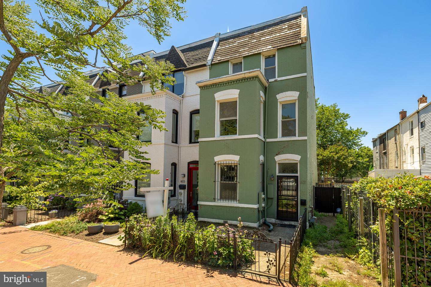 Victorian End-Unit Residence in the H Street Corridor