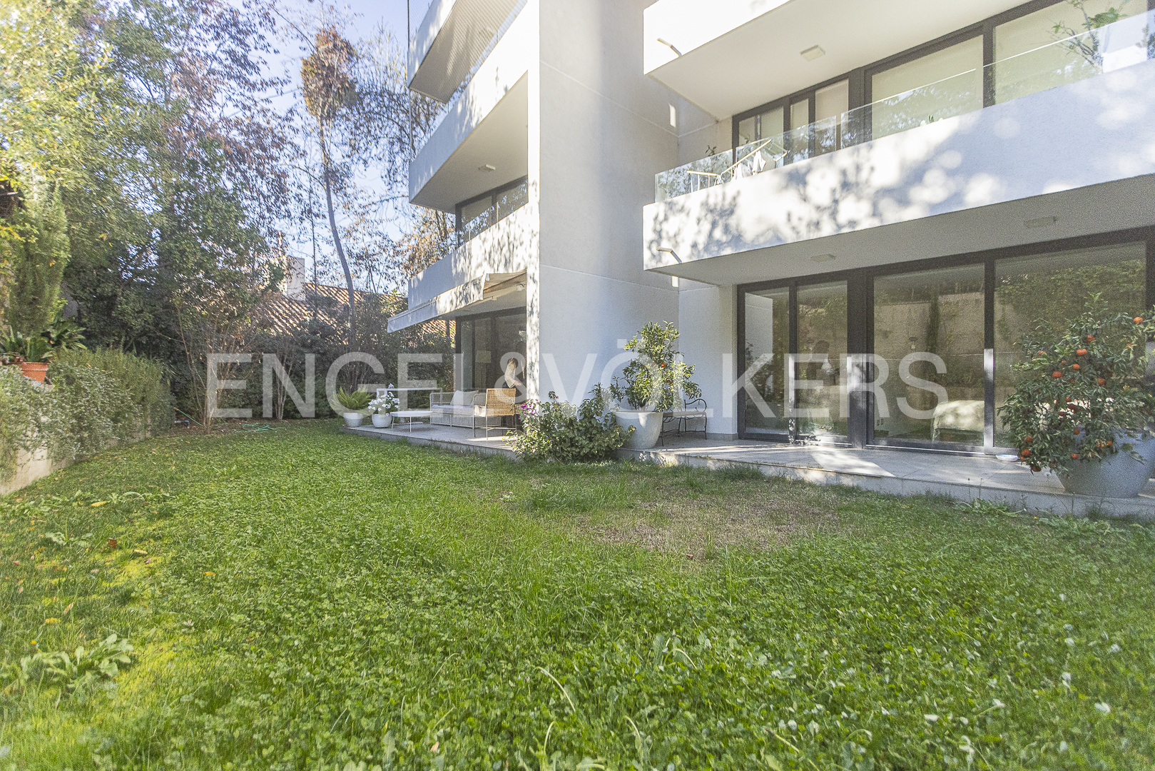 Dúplex con Jardín La Dehesa Central