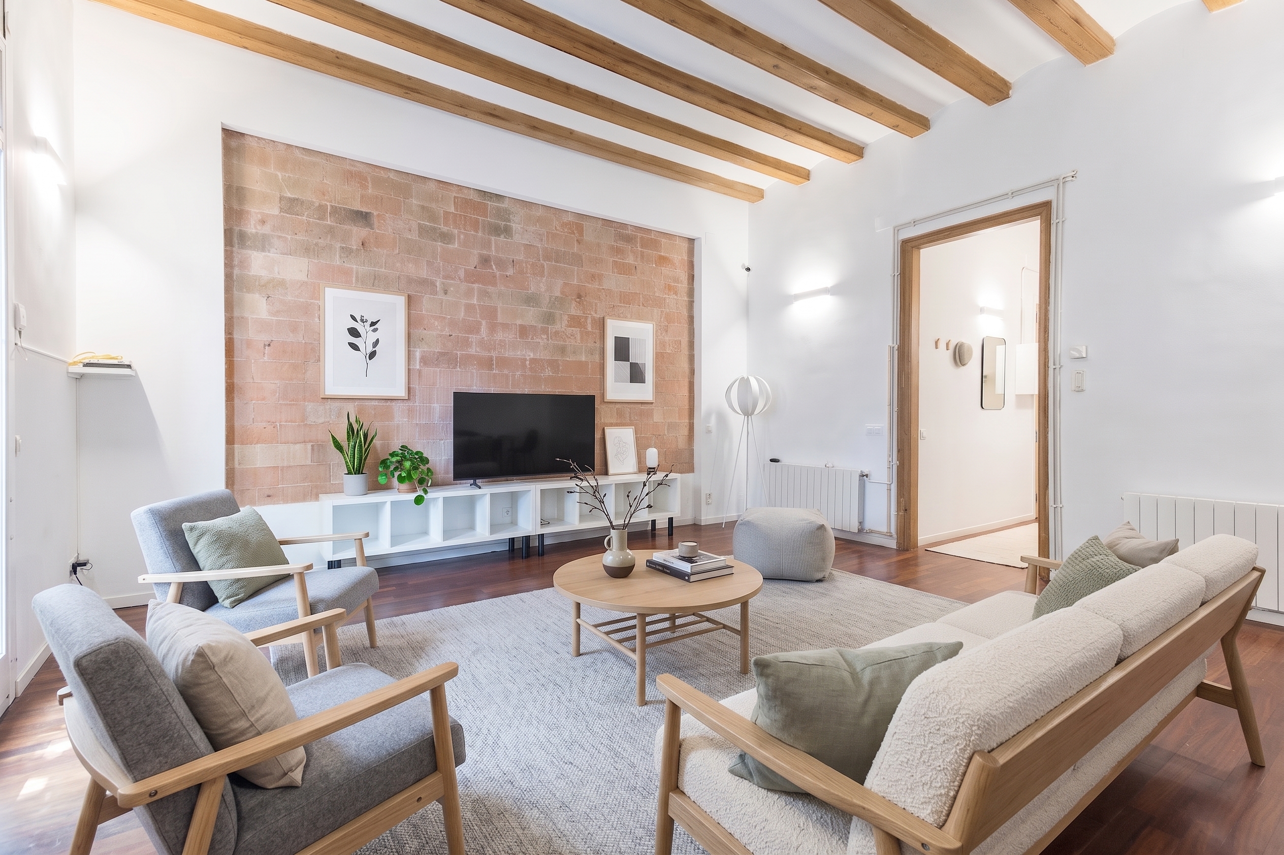 Magnificent apartment with very high ceilings [AI-modified]