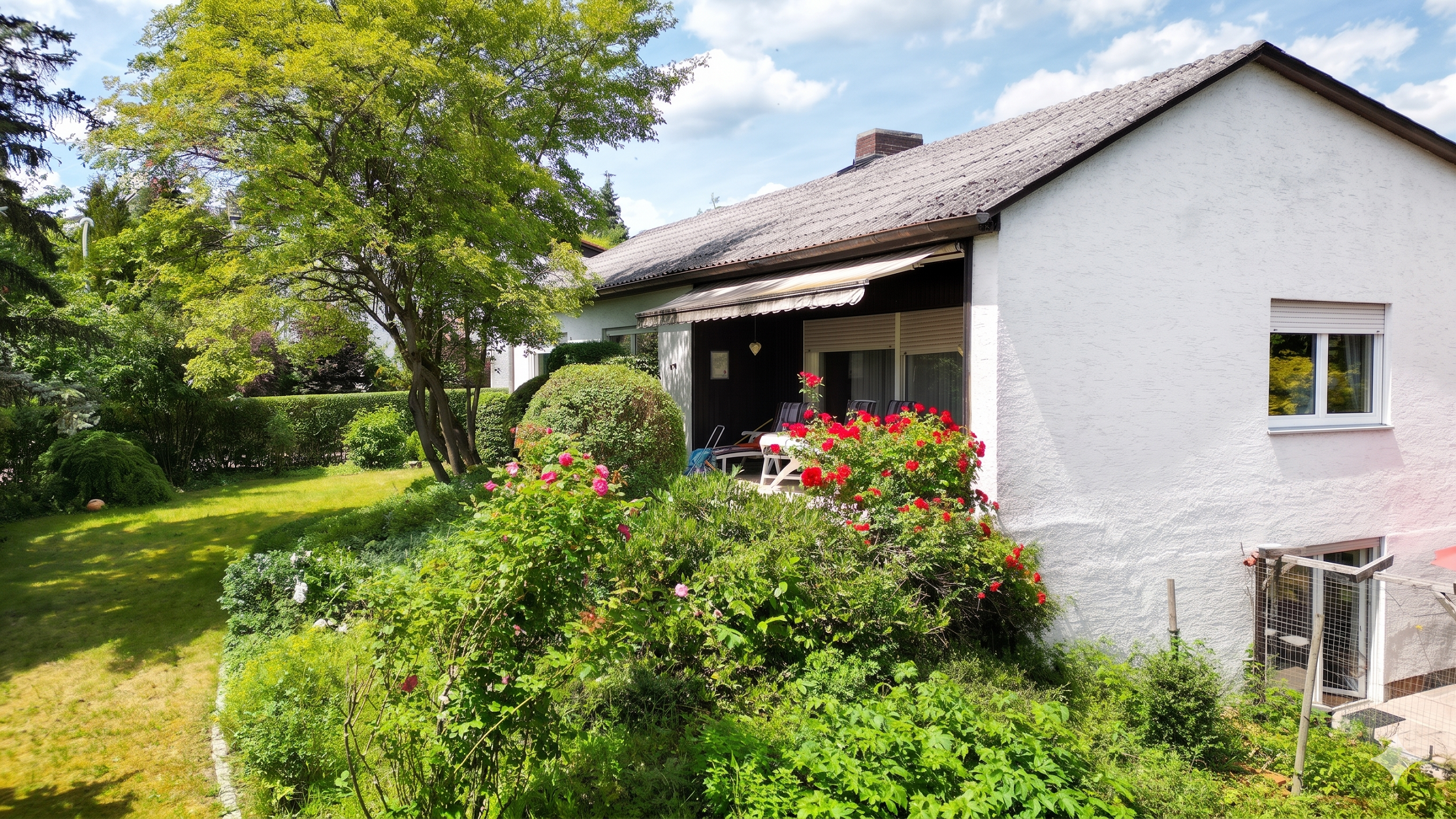 Kapitalanleger aufgepasst - großzügiger Bungalow mit zwei Wohneinheiten in Pentling