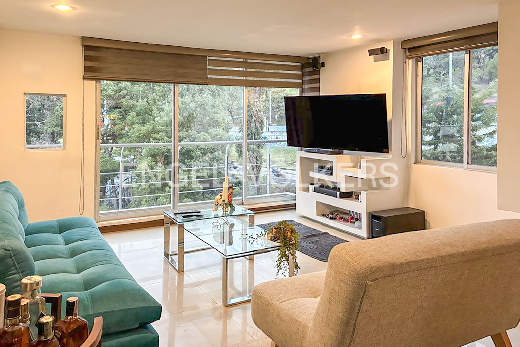 Apartamento con balcón para venta en Gratamira