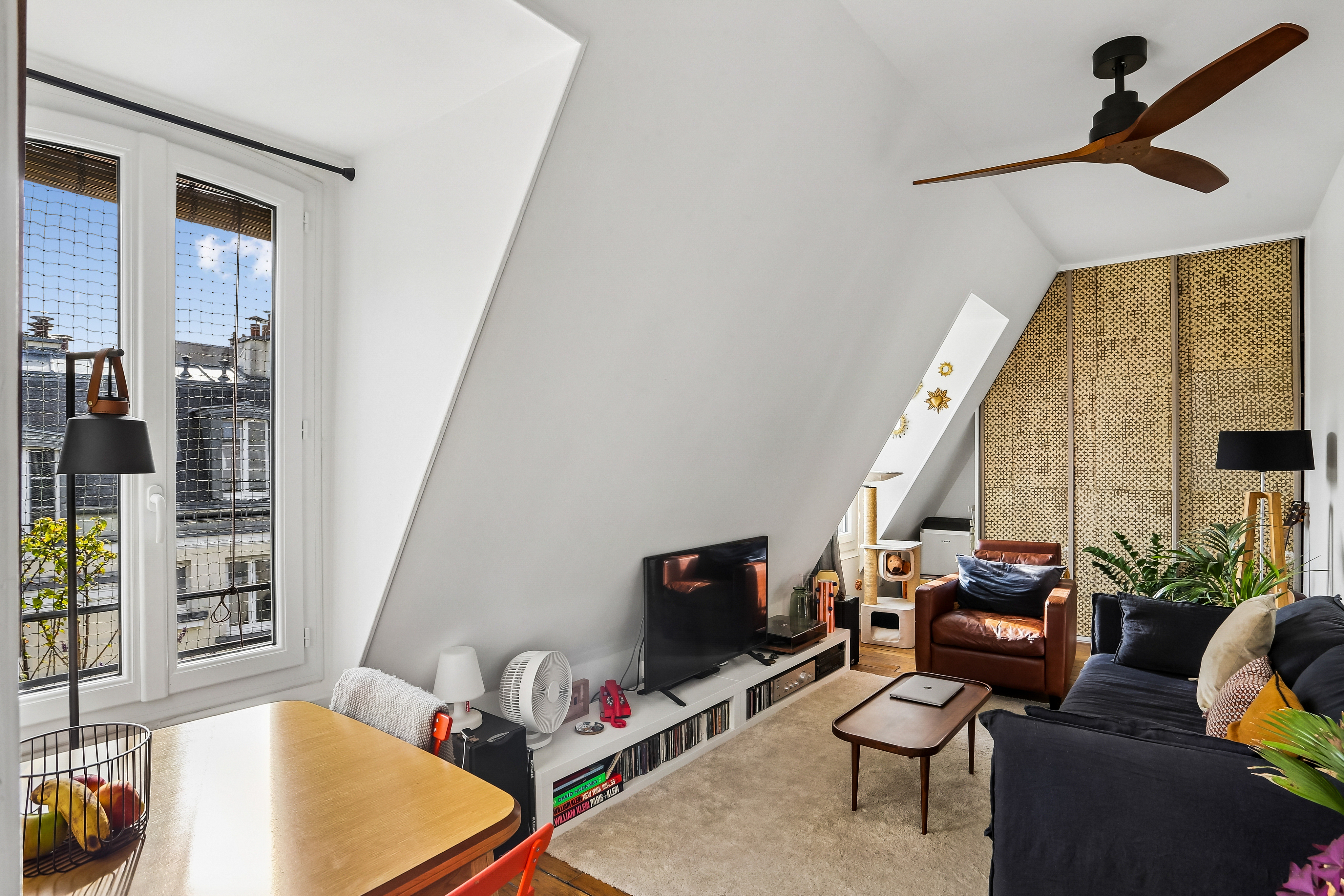 Paris 4th - Archives - Two bedrooms - 6th floor, elevator