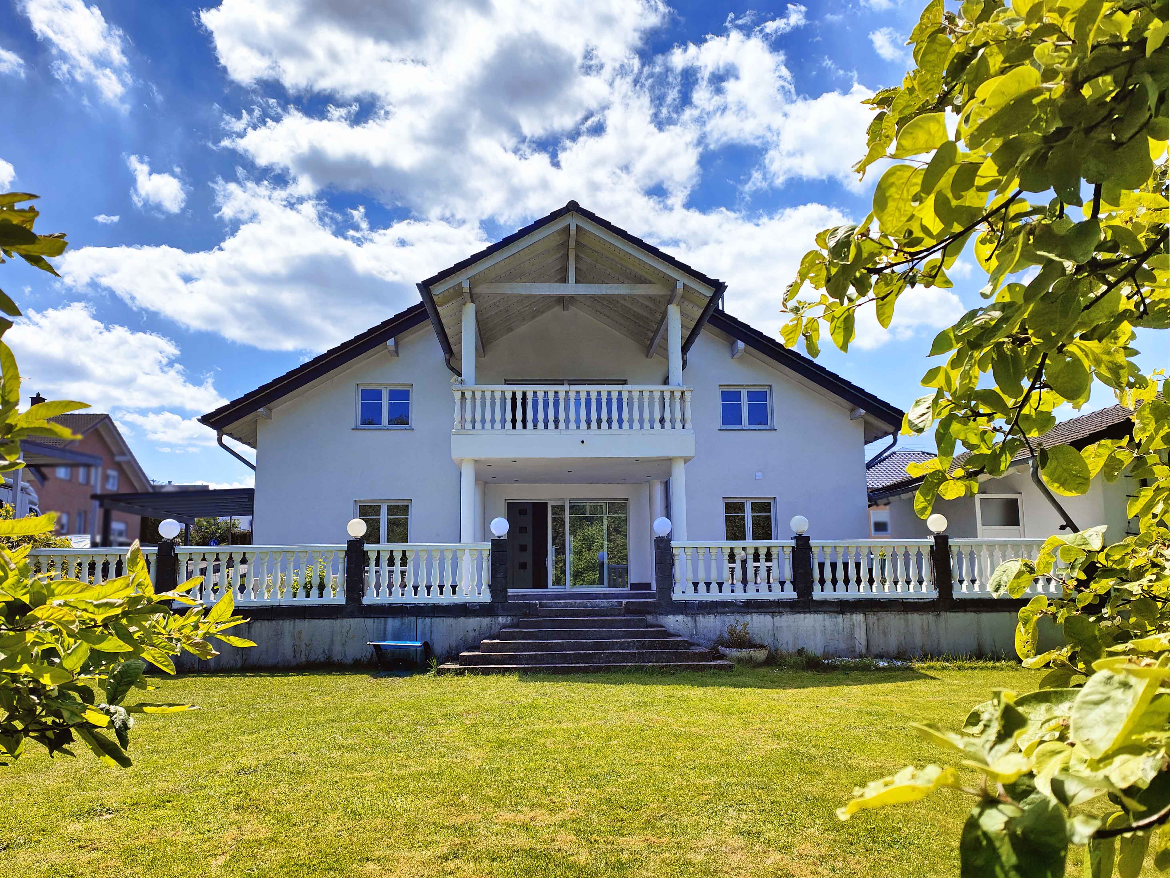 Energieeffizientes Architektenhaus mit unverbautem Weitblick