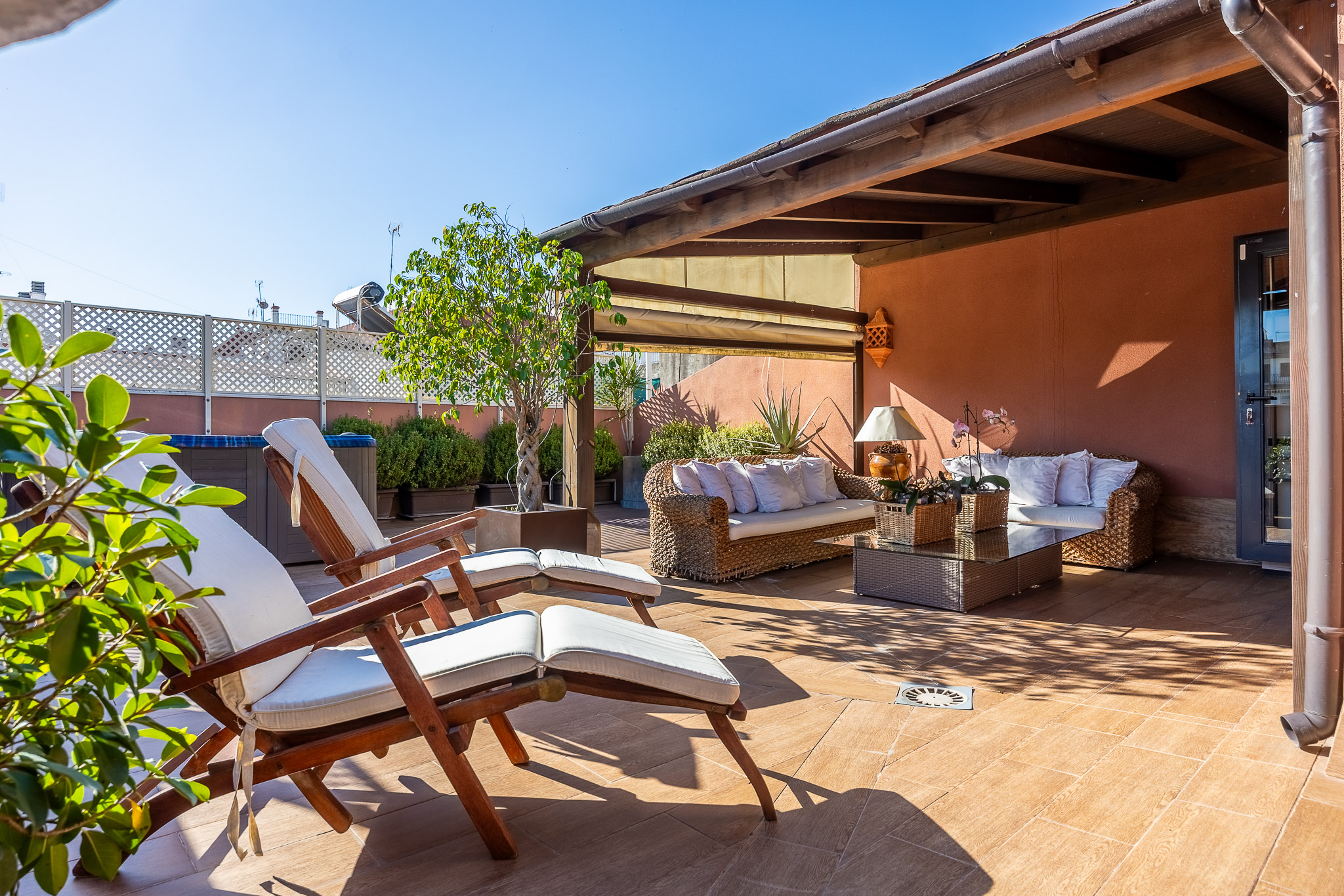 Más que una casa, una obra maestra de diseño y privacidad