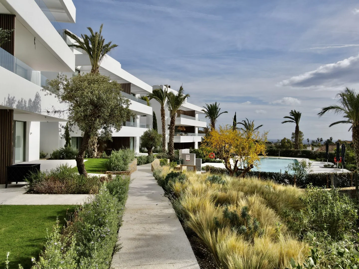 La Alqueria: New apartment with sea views next to golf