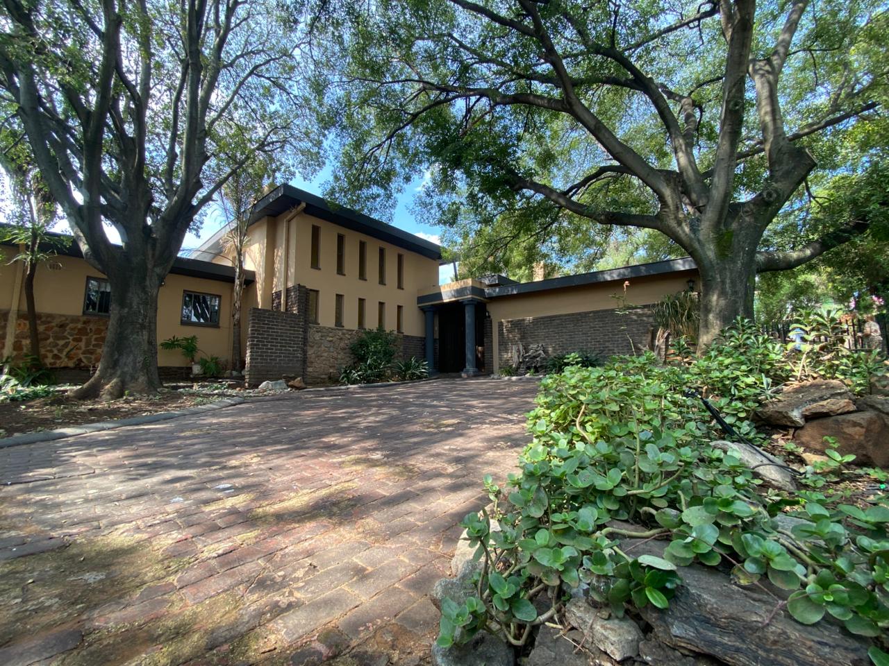 1 bedroom apartment near CTU