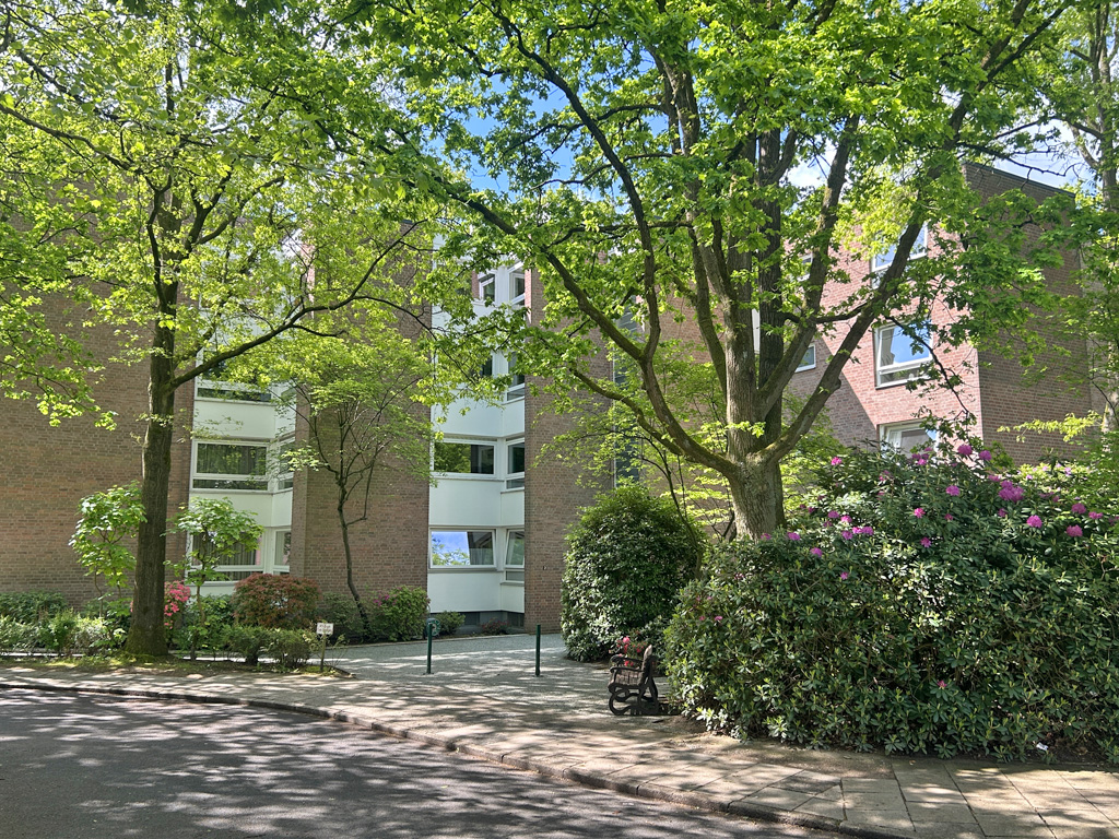 Schöne 4,5 Zimmer-Wohnung zur individuellen Ausgestaltung im Zentrum von Poppenbüttel