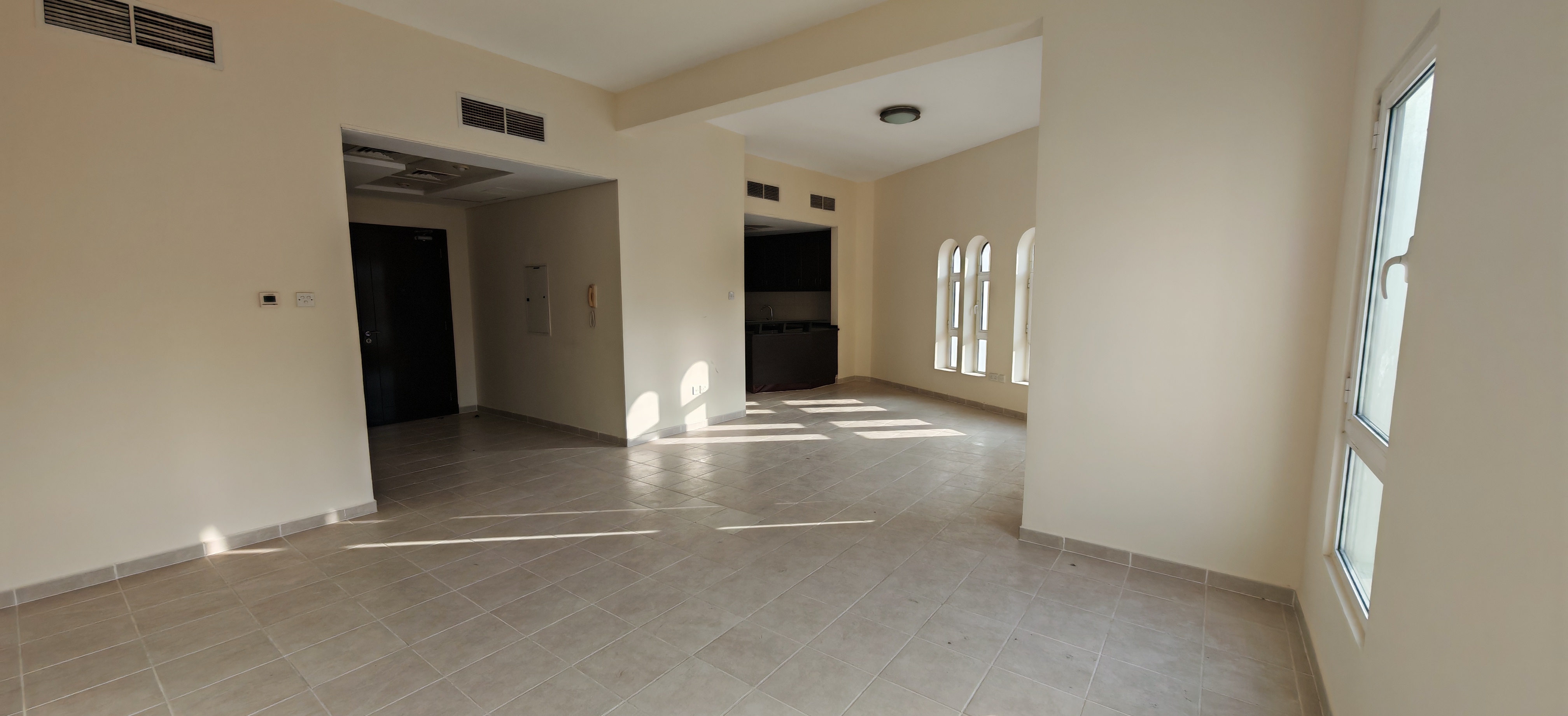 Spacious | Laundry | Multiple options