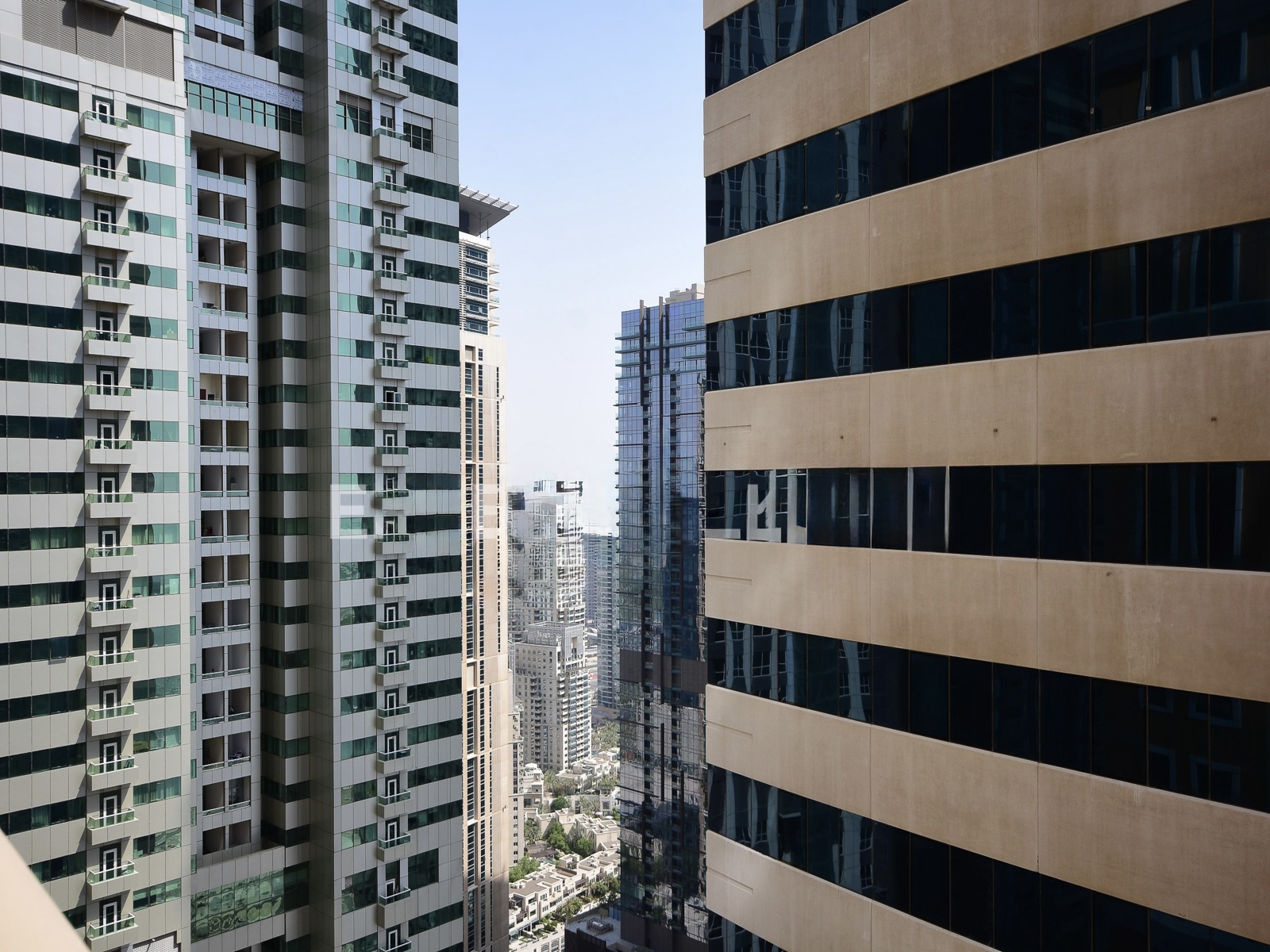 High Floor I Unfurnished I Vacant